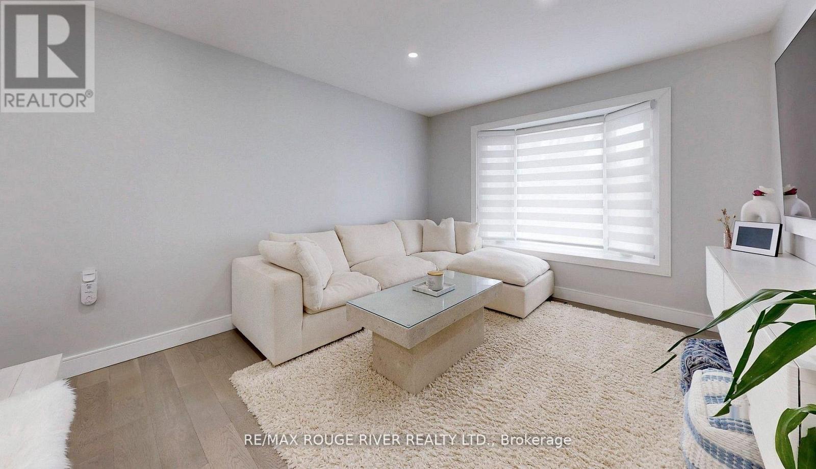 247 Beaver Street N, Clarington (Newcastle), Ontario  L1B 1J3 - Photo 6 - E13049018