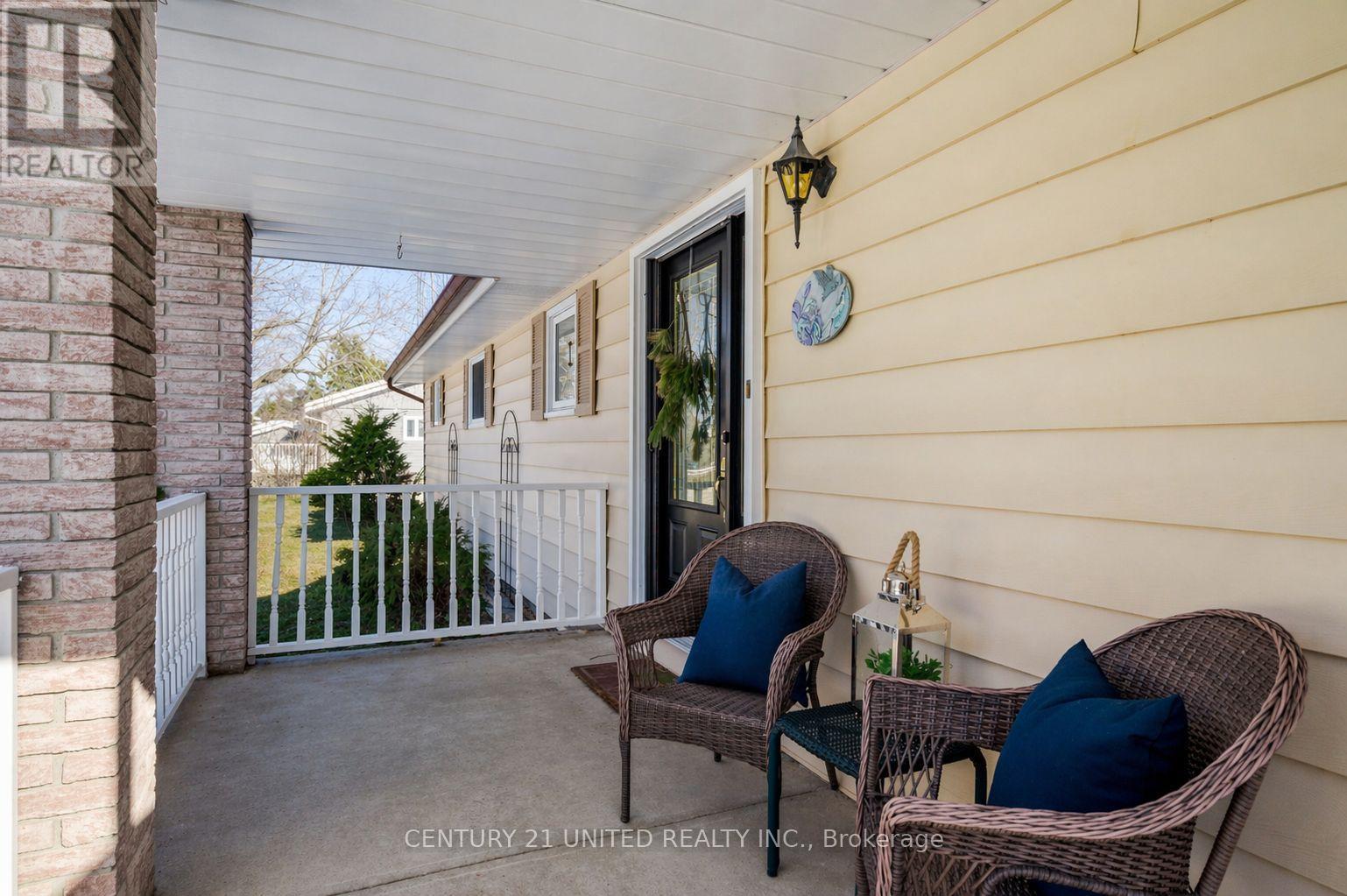 1 Lakeshore Boulevard, Selwyn, Ontario  K0L 1T0 - Photo 3 - X13049168