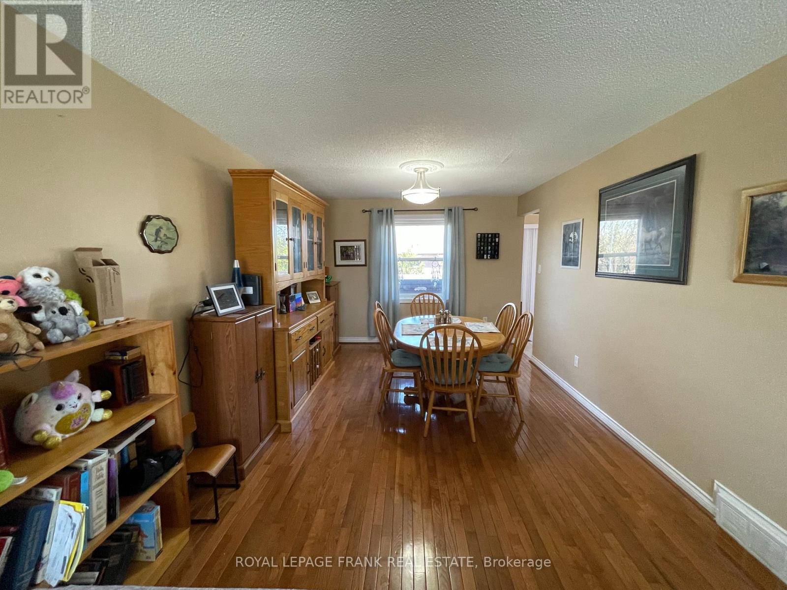 30 Andew Drive, Kawartha Lakes (Lindsay), Ontario  K9V 5W6 - Photo 12 - X13049868