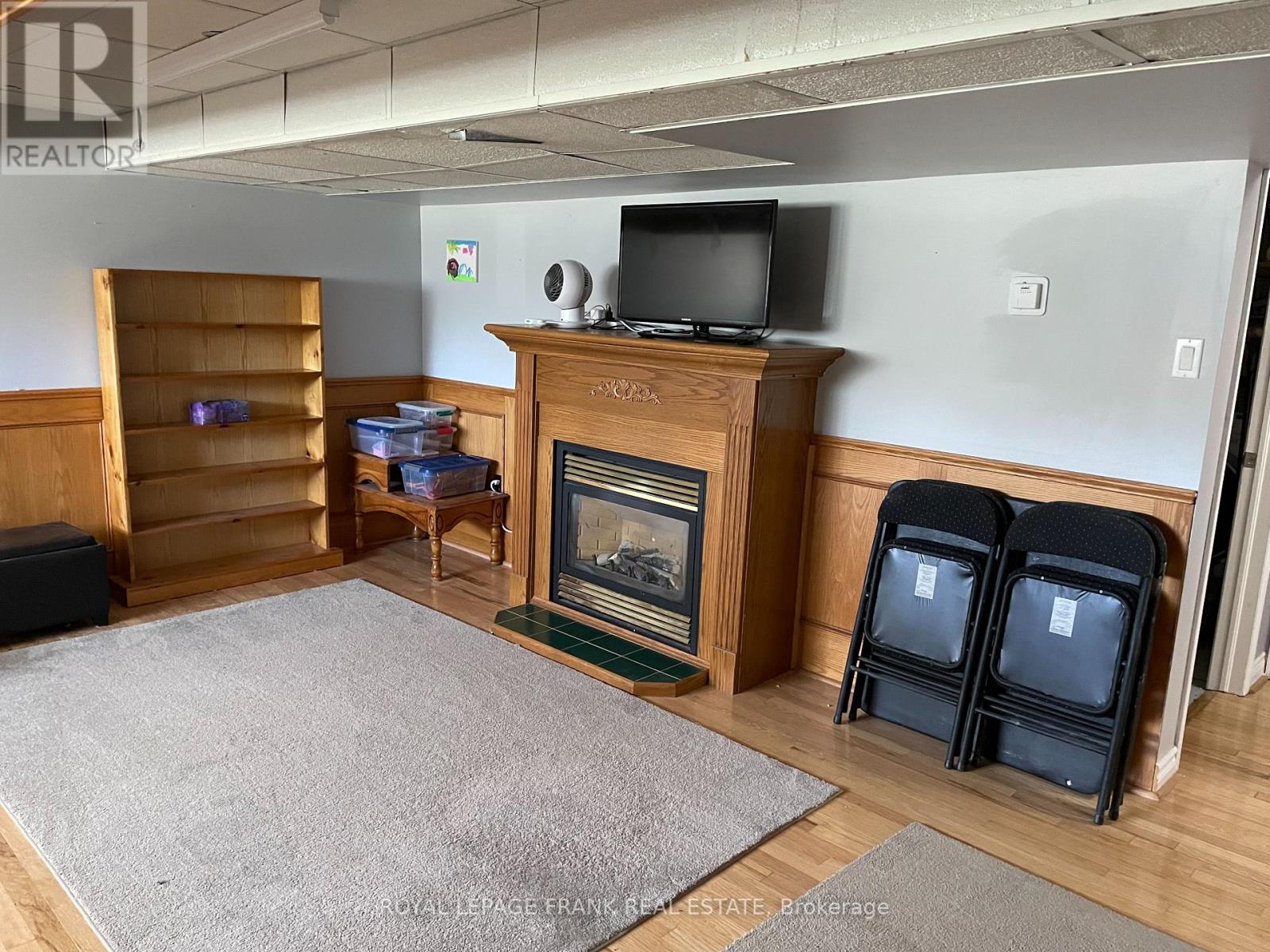 30 Andew Drive, Kawartha Lakes (Lindsay), Ontario  K9V 5W6 - Photo 9 - X13049868