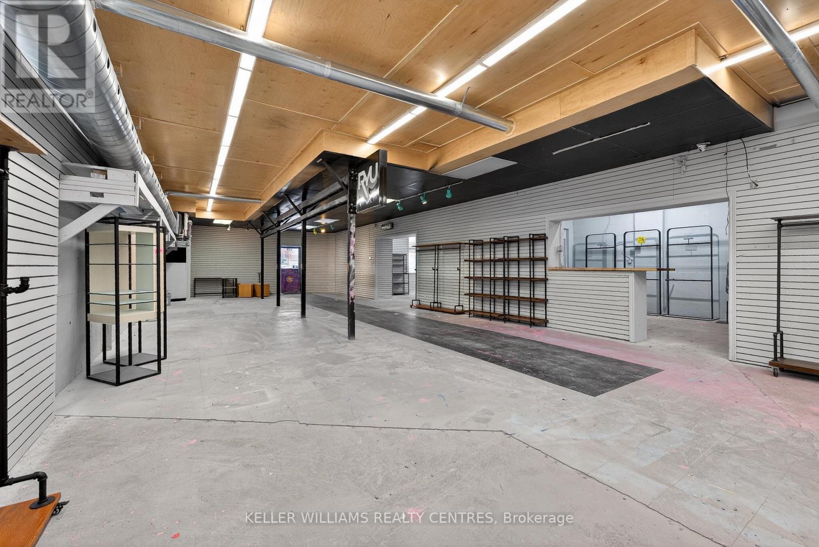 384 Queen Street, Peterborough (Town Ward 3), Ontario  K9H 3J6 - Photo 12 - X13049858