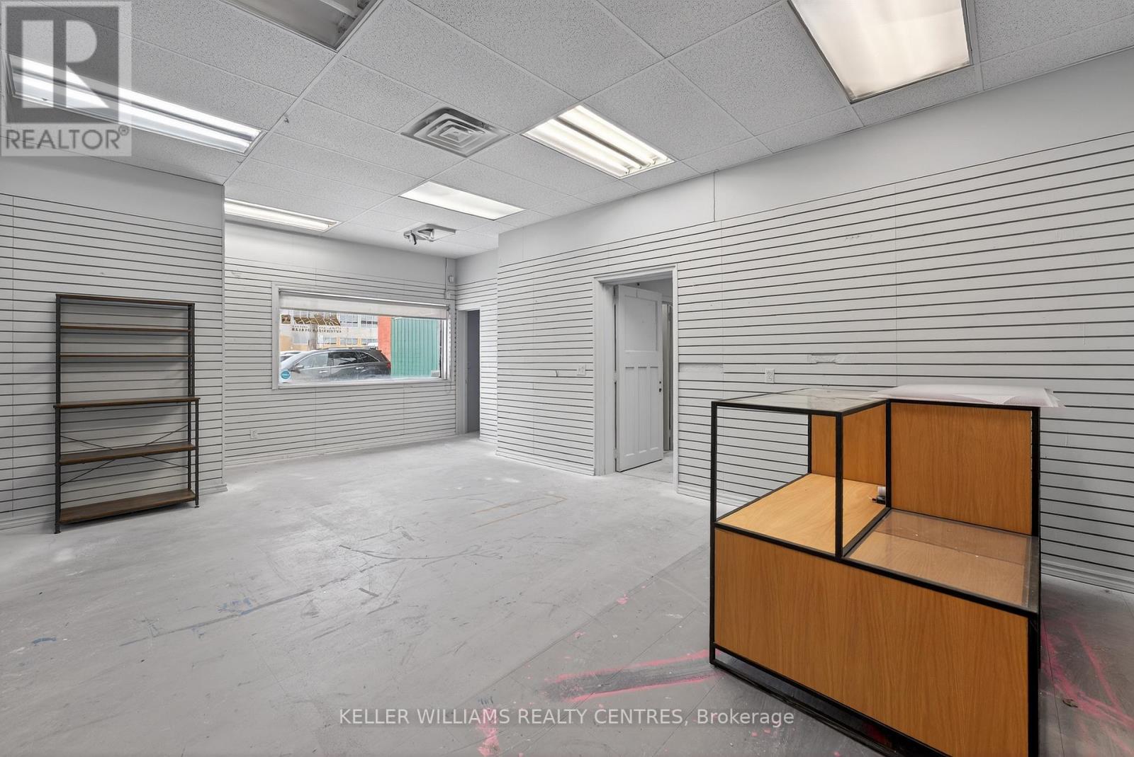 384 Queen Street, Peterborough (Town Ward 3), Ontario  K9H 3J6 - Photo 14 - X13049858