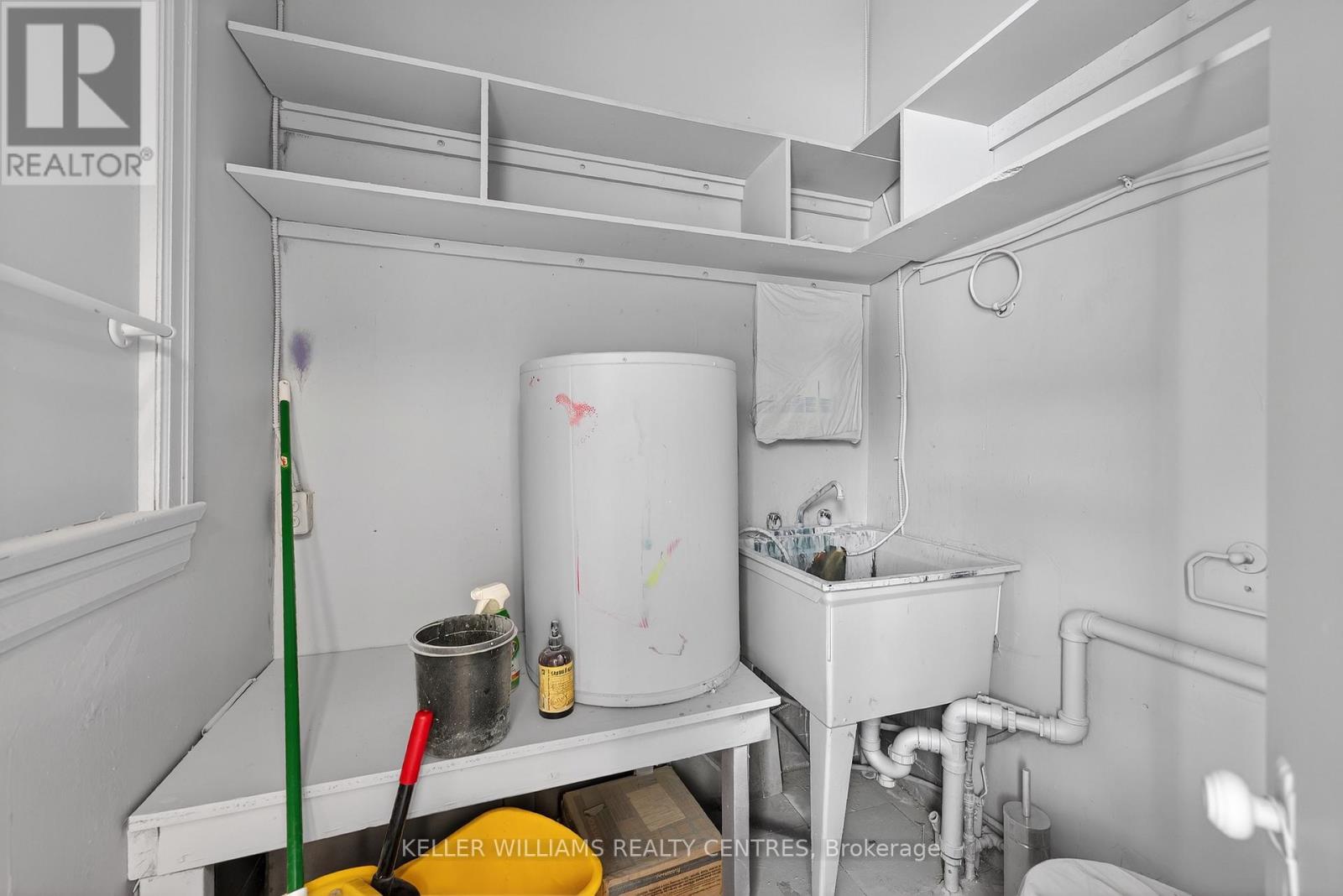 384 Queen Street, Peterborough (Town Ward 3), Ontario  K9H 3J6 - Photo 16 - X13049858