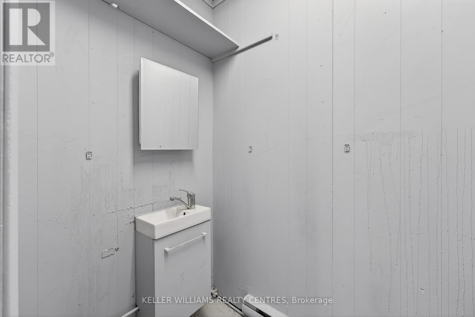 384 Queen Street, Peterborough (Town Ward 3), Ontario  K9H 3J6 - Photo 18 - X13049858