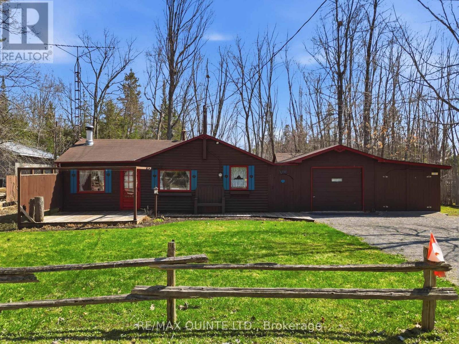 11 Fire Route 33 Route, Havelock-Belmont-Methuen (Belmont-Methuen), Ontario  K0L 1Z0 - Photo 2 - X13050370