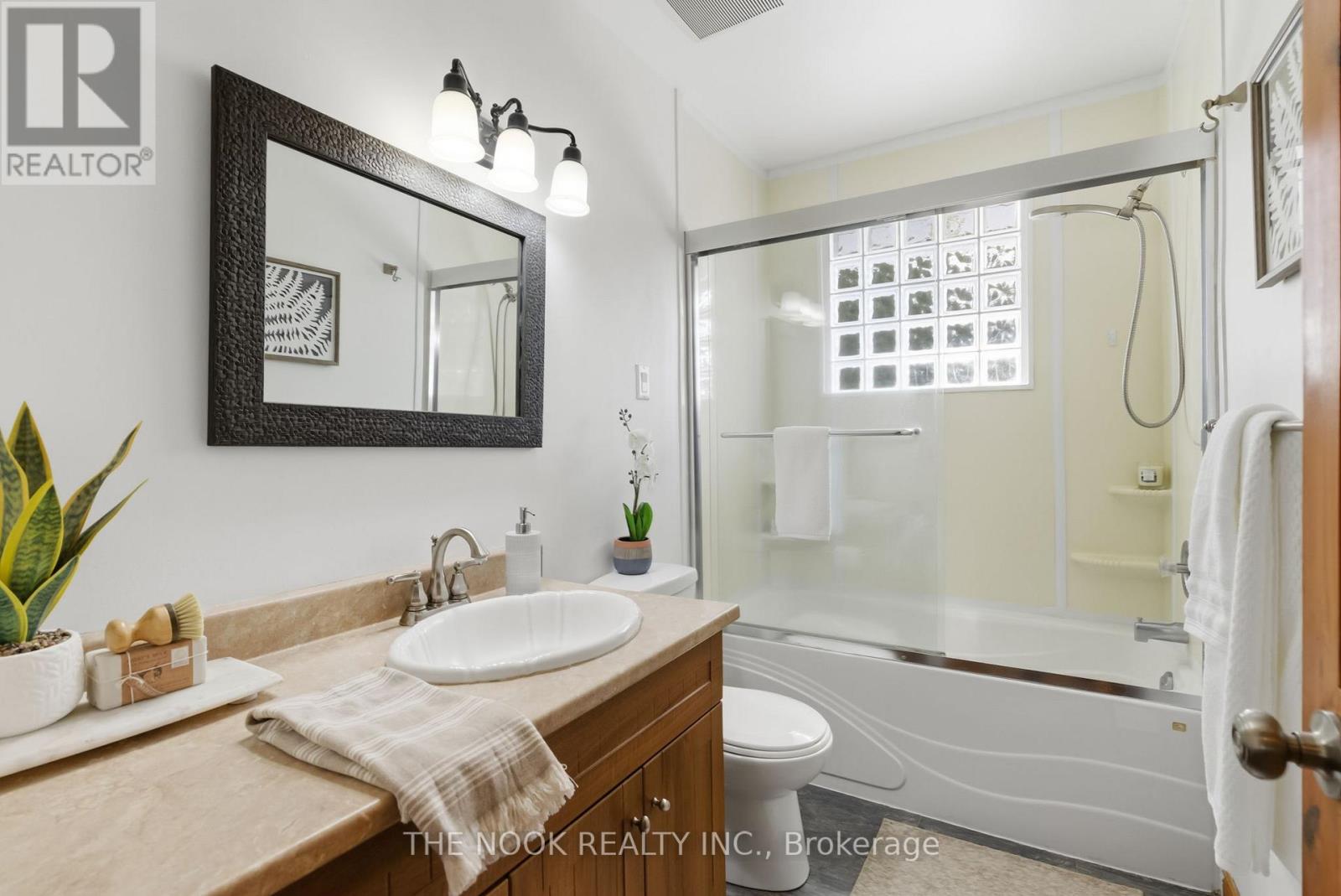 201 Ski Hill Road, Kawartha Lakes (Manvers), Ontario  L0A 1A0 - Photo 26 - X13051260