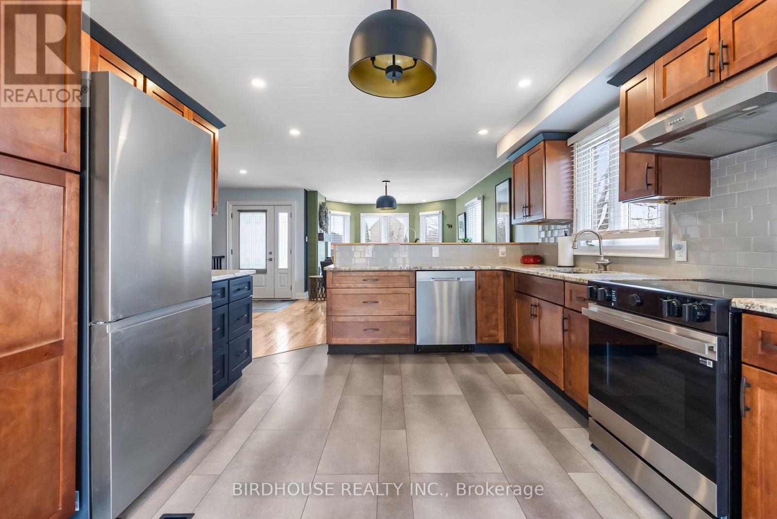 264 Victoria Avenue N, Kawartha Lakes (Lindsay), Ontario  K9V 6B9 - Photo 14 - X13051446