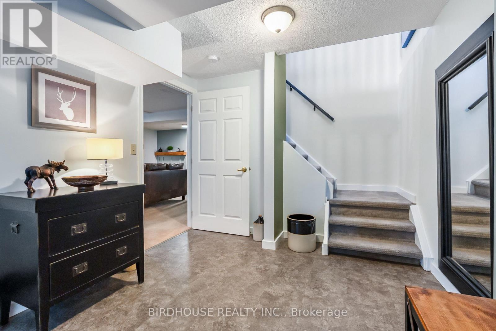 264 Victoria Avenue N, Kawartha Lakes (Lindsay), Ontario  K9V 6B9 - Photo 22 - X13051446