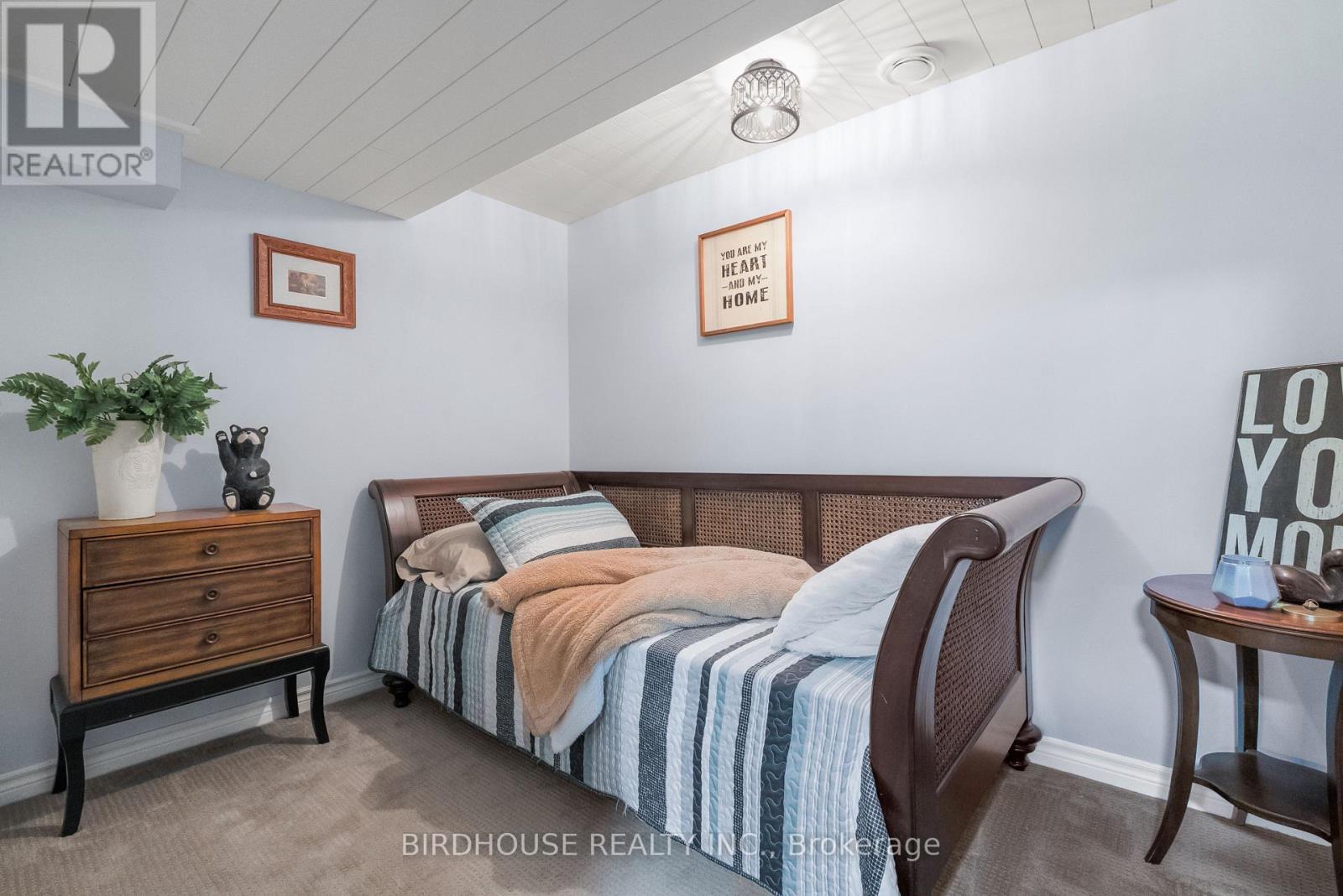 264 Victoria Avenue N, Kawartha Lakes (Lindsay), Ontario  K9V 6B9 - Photo 26 - X13051446