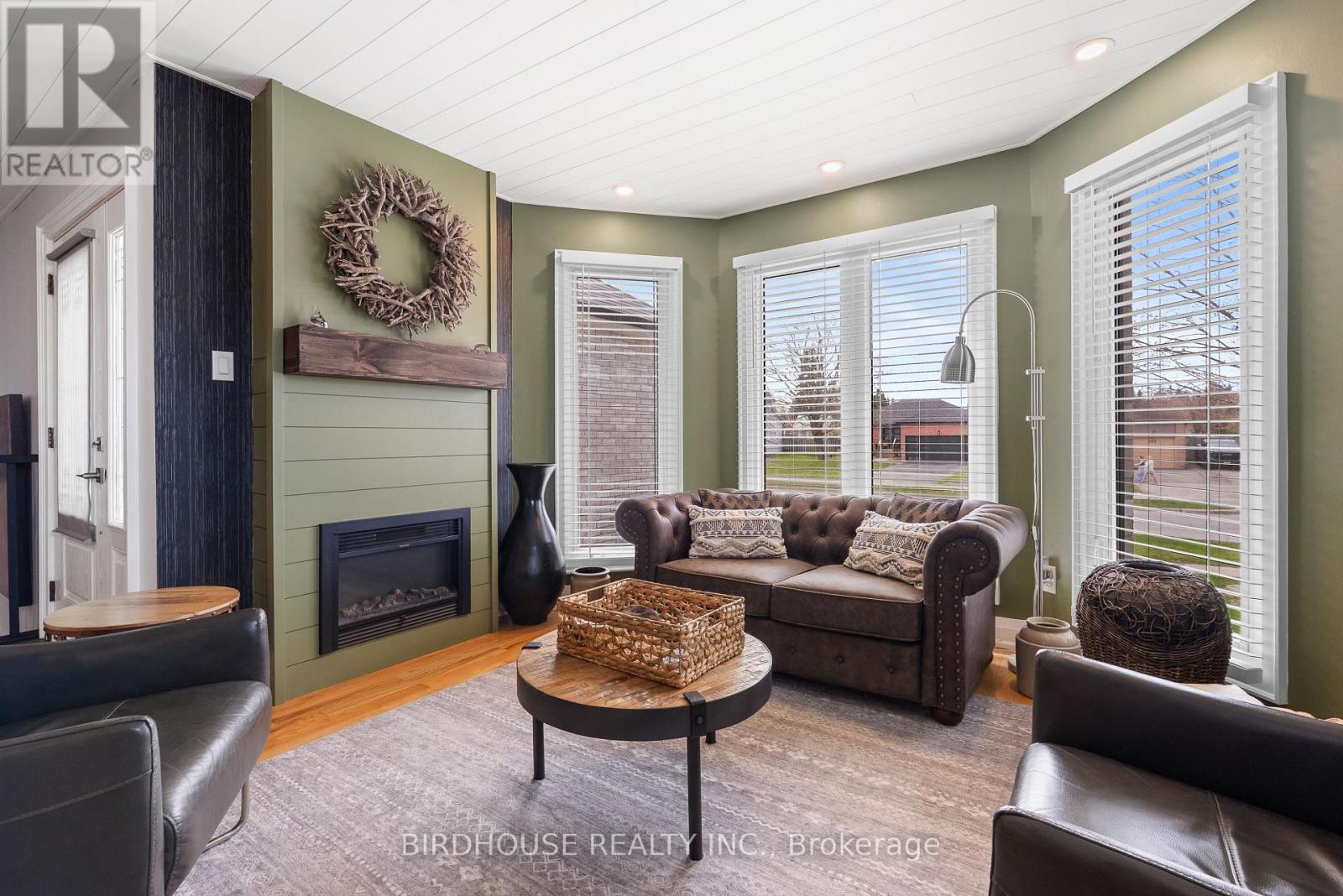 264 Victoria Avenue N, Kawartha Lakes (Lindsay), Ontario  K9V 6B9 - Photo 8 - X13051446