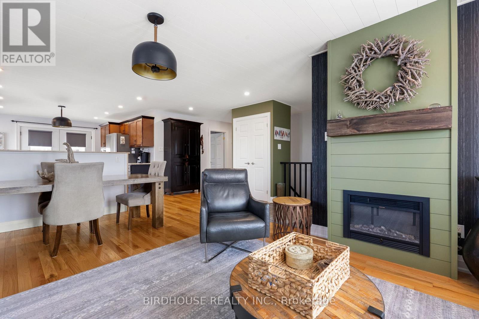 264 Victoria Avenue N, Kawartha Lakes (Lindsay), Ontario  K9V 6B9 - Photo 9 - X13051446