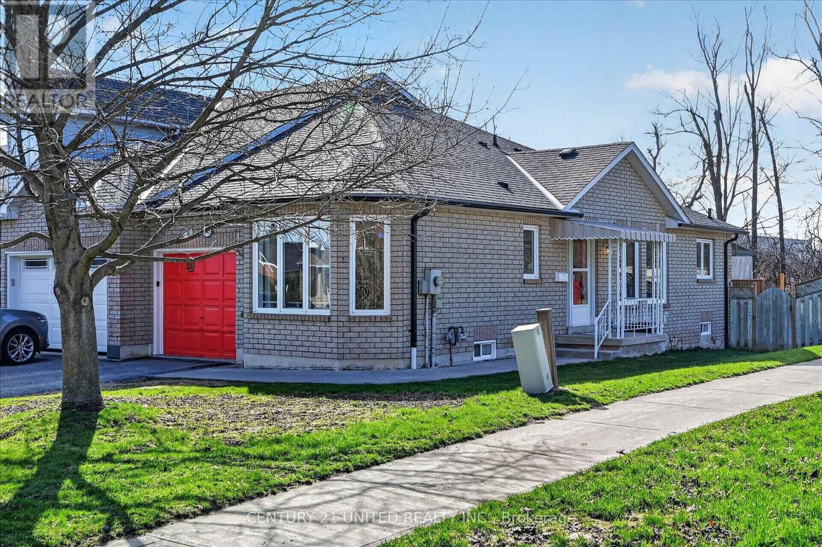 1348 Lillico Crescent, Peterborough (Monaghan Ward 2), Ontario  K9K 2K9 - Photo 4 - X13051592