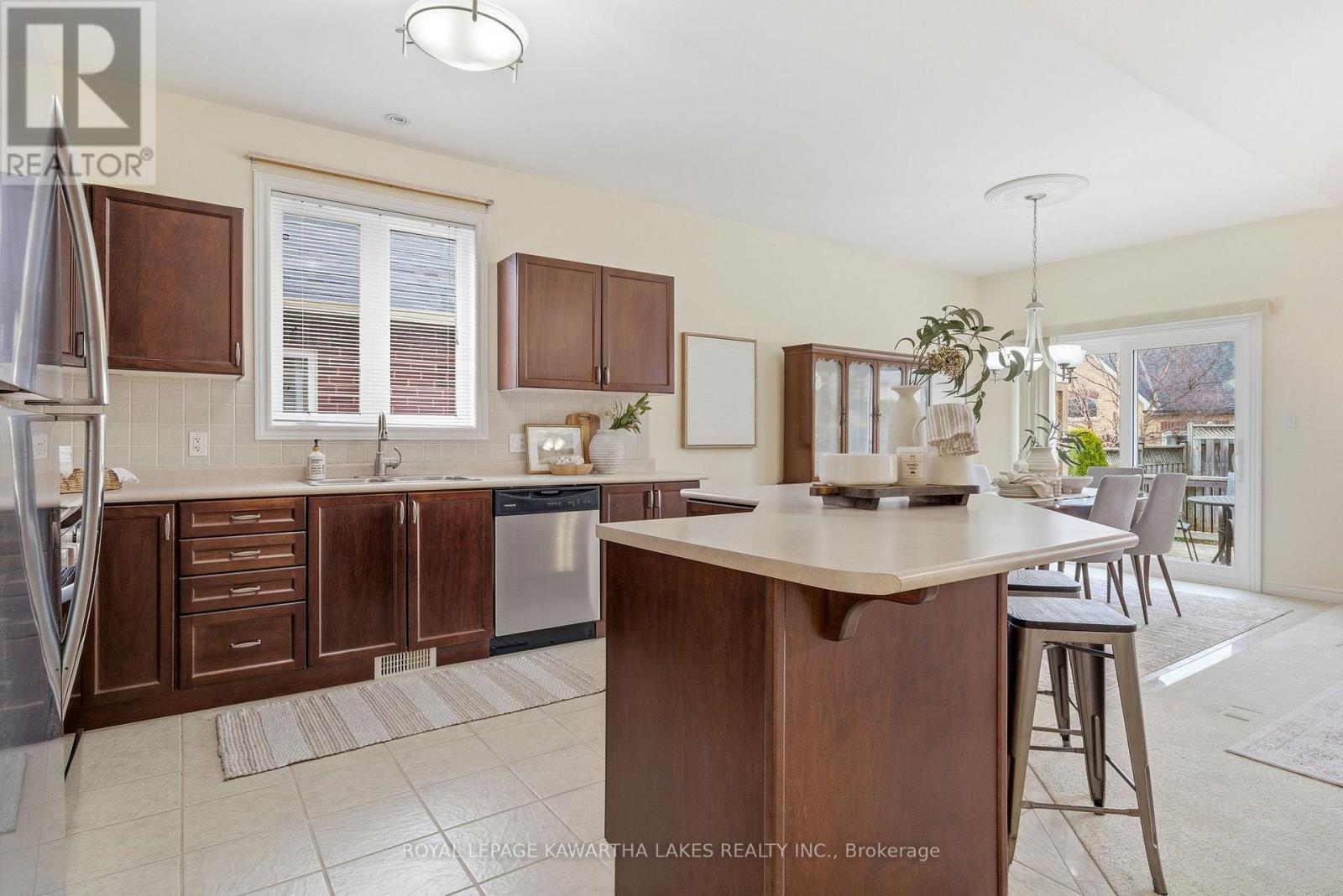 59 Ellis Crescent, Kawartha Lakes (Lindsay), Ontario  K9V 0A5 - Photo 19 - X13051722