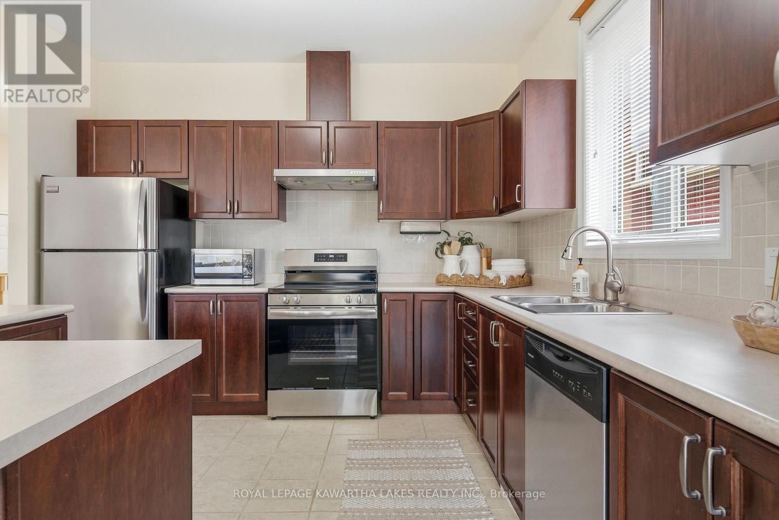 59 Ellis Crescent, Kawartha Lakes (Lindsay), Ontario  K9V 0A5 - Photo 21 - X13051722