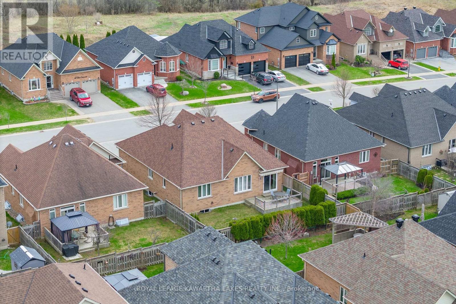 59 Ellis Crescent, Kawartha Lakes (Lindsay), Ontario  K9V 0A5 - Photo 3 - X13051722