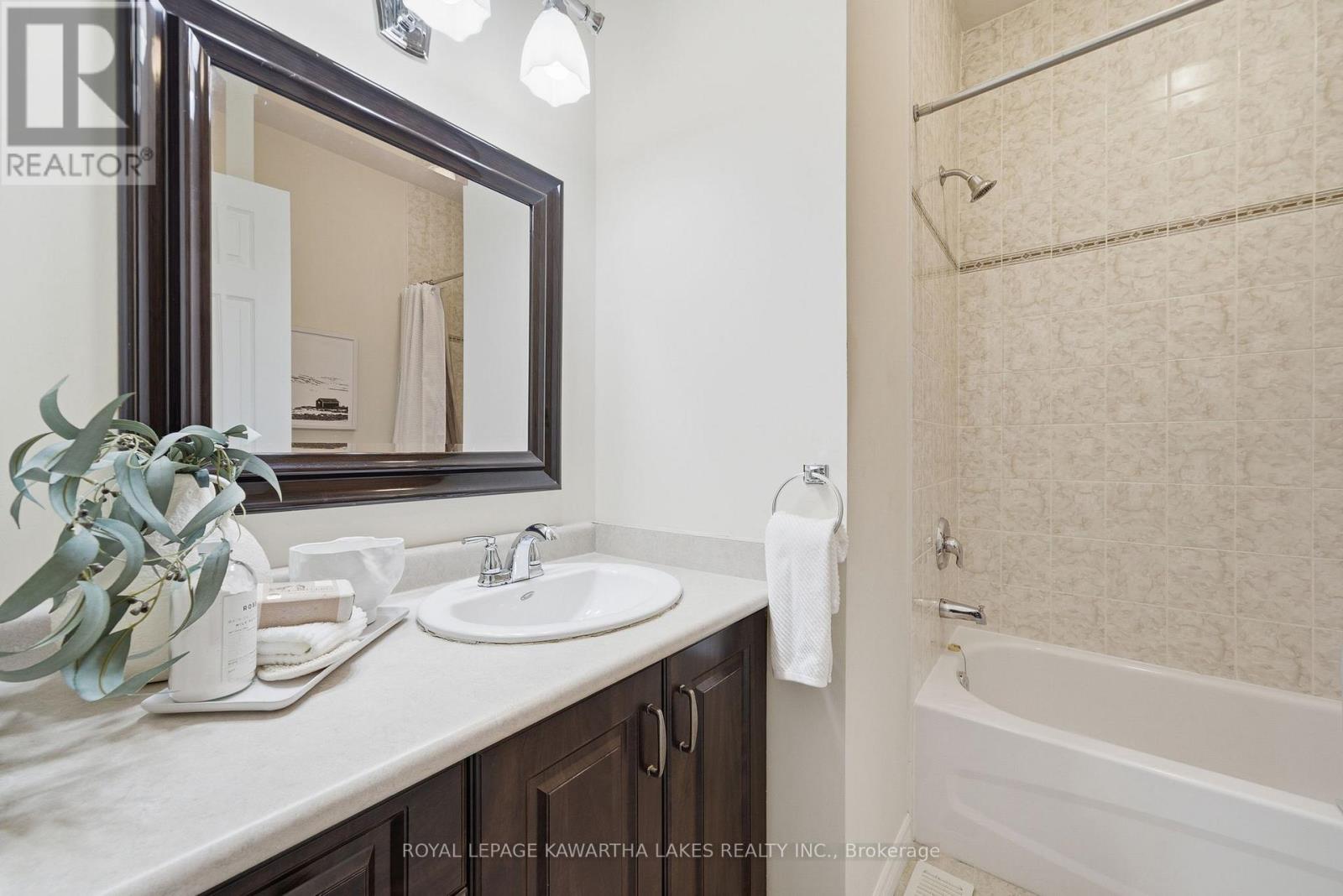 59 Ellis Crescent, Kawartha Lakes (Lindsay), Ontario  K9V 0A5 - Photo 31 - X13051722