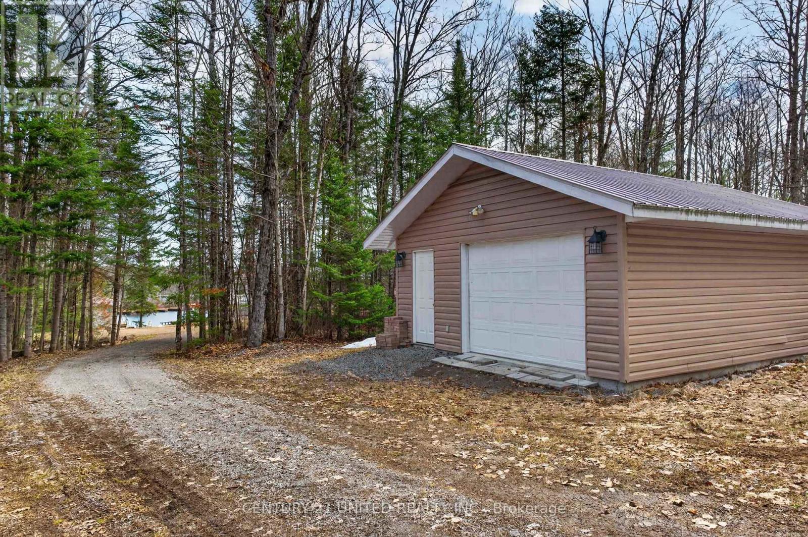 1047 Redwood Lane, Highlands East (Cardiff Ward), Ontario  K0L 1C0 - Photo 10 - X13051782