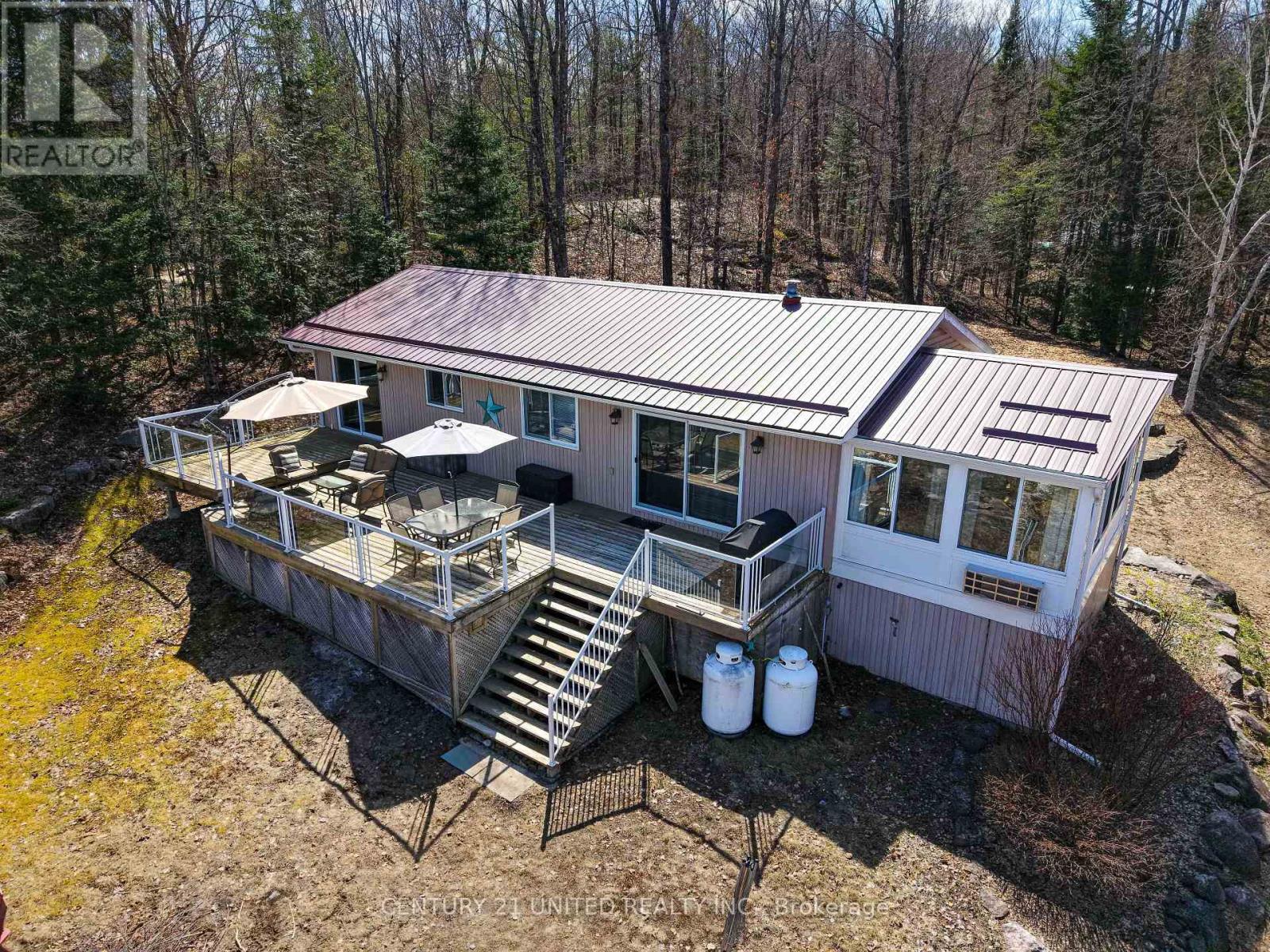 1047 Redwood Lane, Highlands East (Cardiff Ward), Ontario  K0L 1C0 - Photo 5 - X13051782