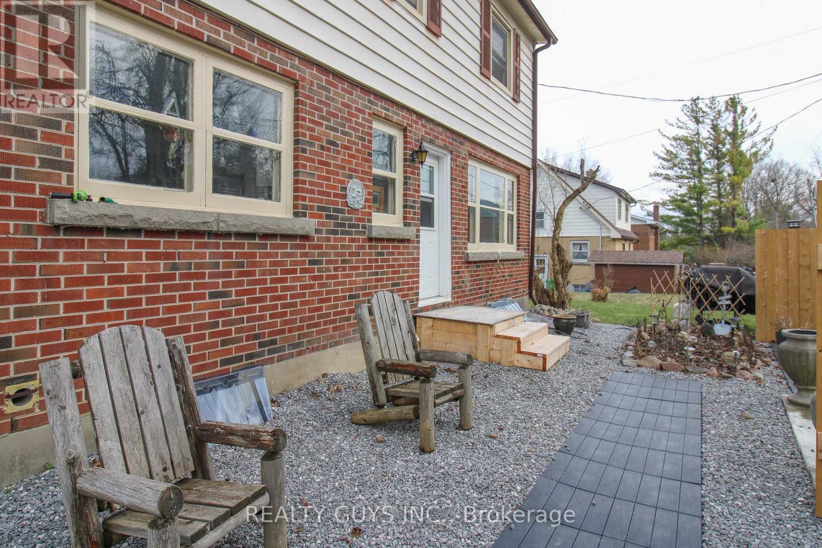 71 Greenhill Drive, Peterborough (Otonabee Ward 1), Ontario  K9J 6E2 - Photo 10 - X13052222