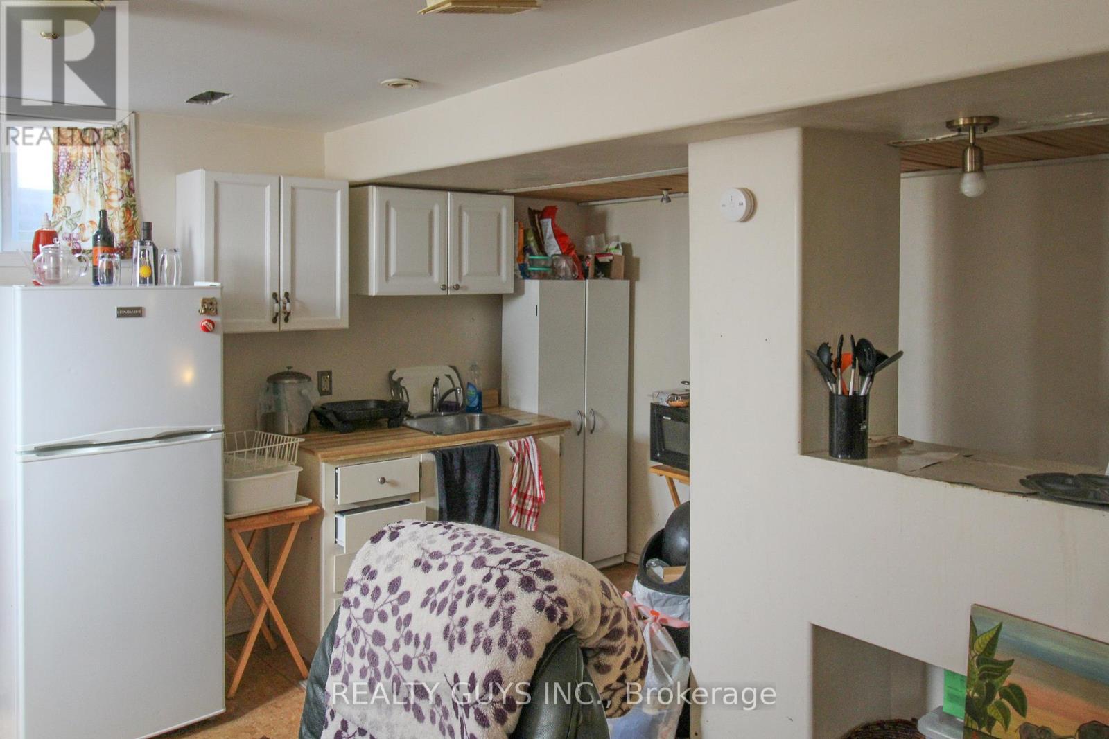 71 Greenhill Drive, Peterborough (Otonabee Ward 1), Ontario  K9J 6E2 - Photo 30 - X13052222