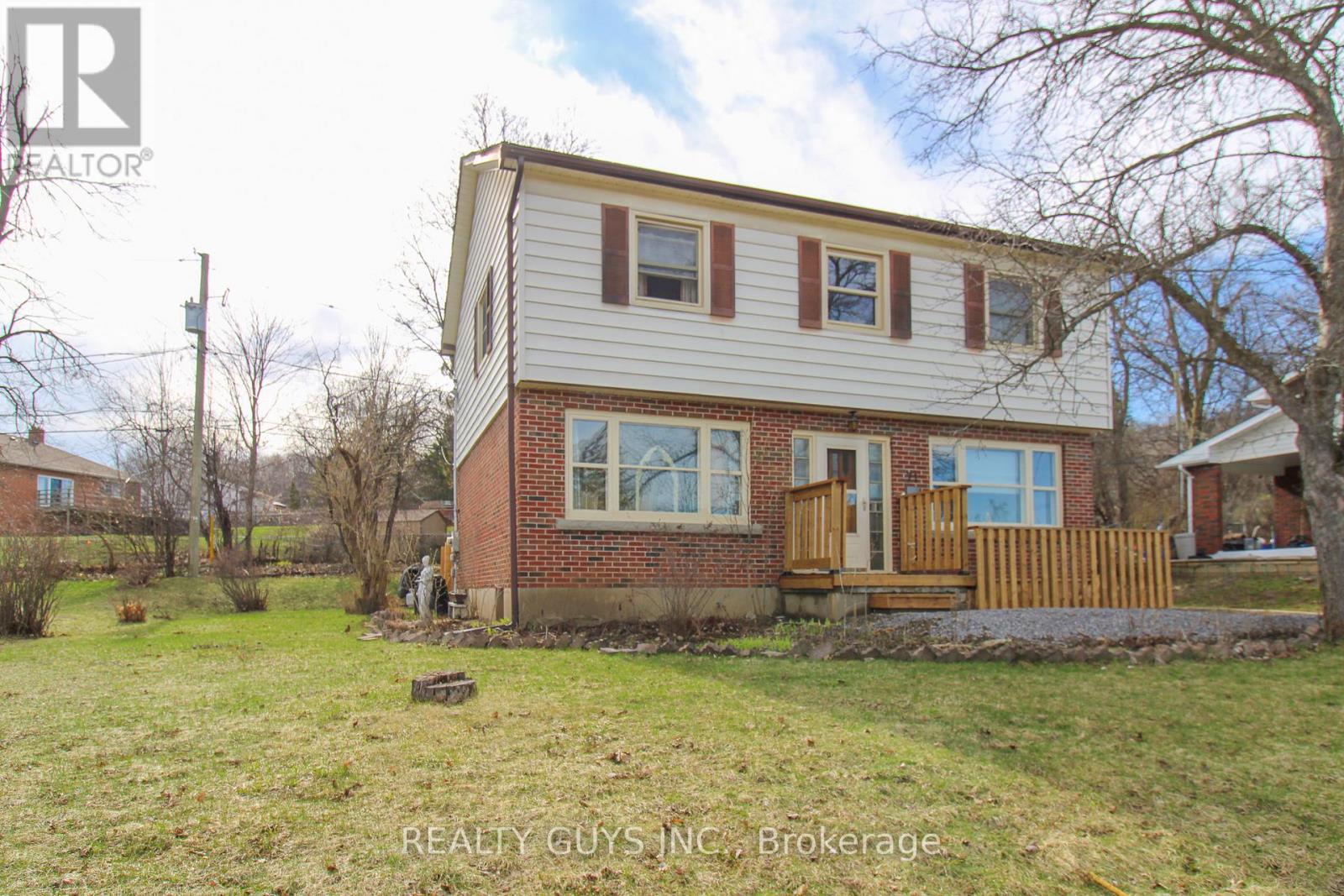 71 Greenhill Drive, Peterborough (Otonabee Ward 1), Ontario  K9J 6E2 - Photo 6 - X13052222