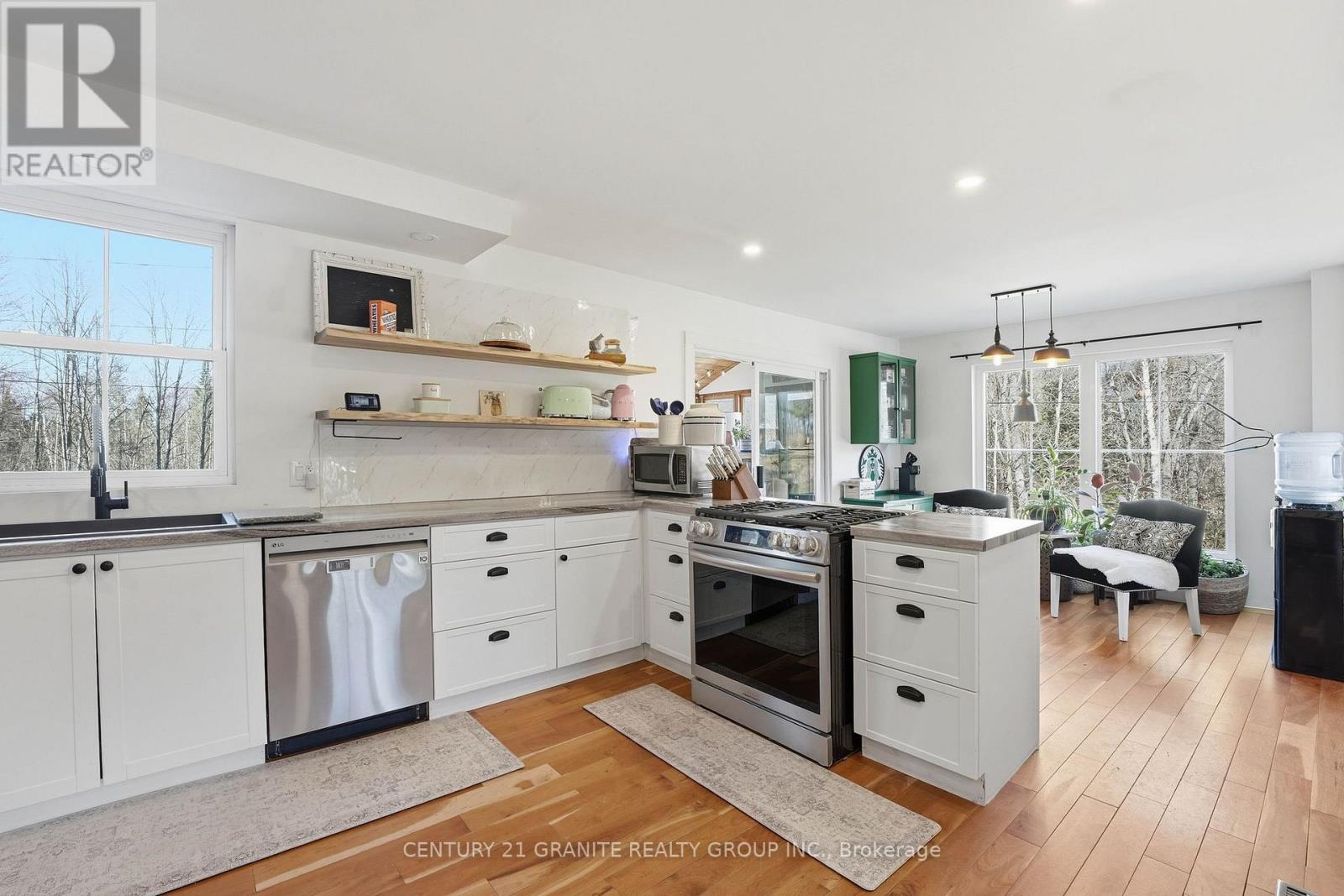 900 B New Carlow Road, Hastings Highlands (Monteagle Ward), Ontario  K0L 2R0 - Photo 10 - X13052638