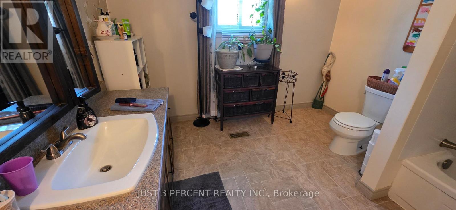 7 Main Street, Cavan Monaghan (Millbrook Village), Ontario  L0A 1G0 - Photo 14 - X13052946