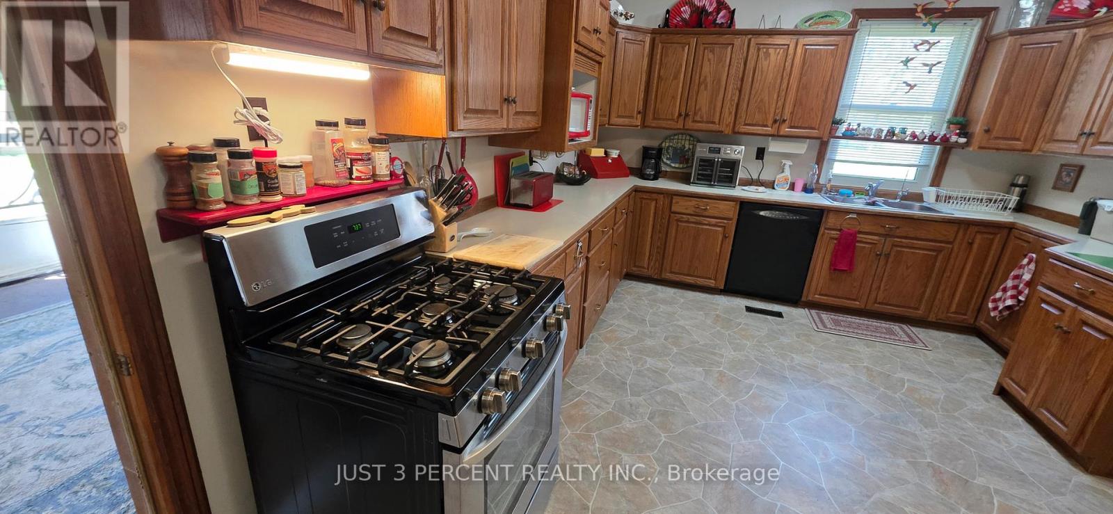 7 Main Street, Cavan Monaghan (Millbrook Village), Ontario  L0A 1G0 - Photo 6 - X13052946