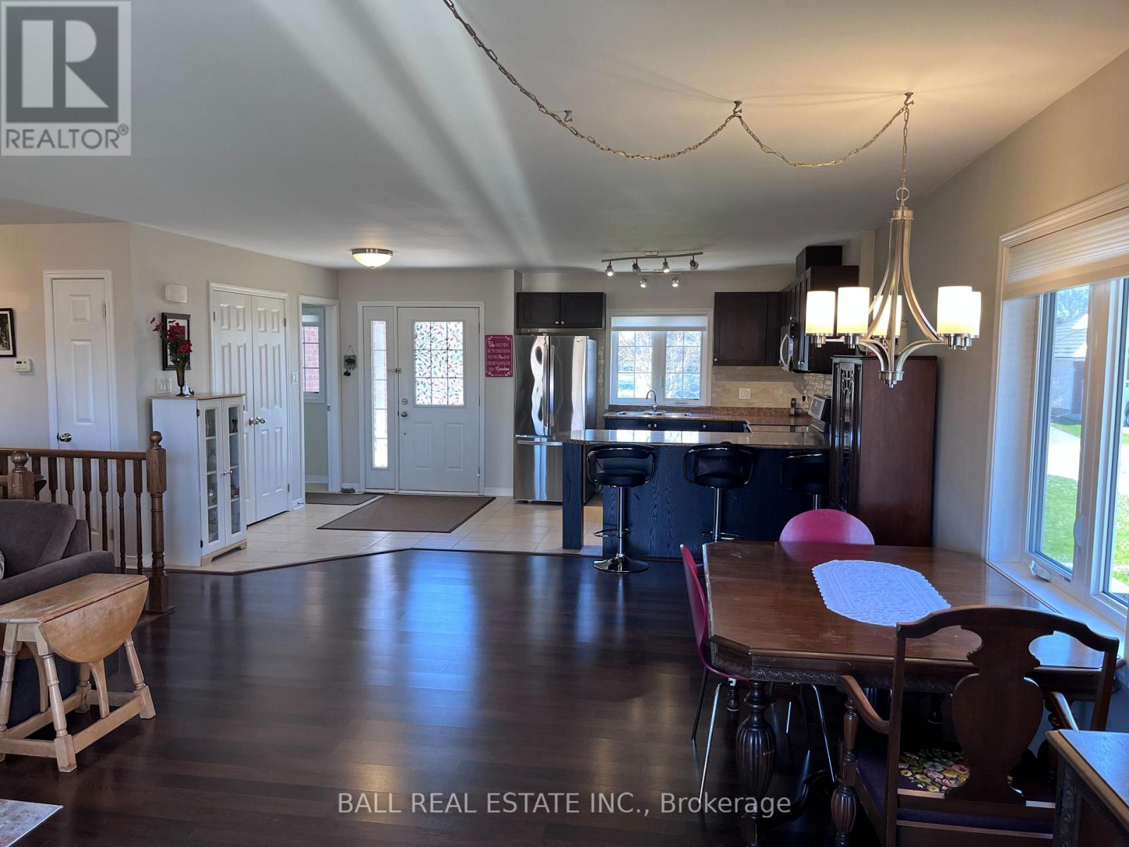 6 Maple Avenue E, Asphodel-Norwood (Norwood), Ontario  K0L 2V0 - Photo 4 - X13052970