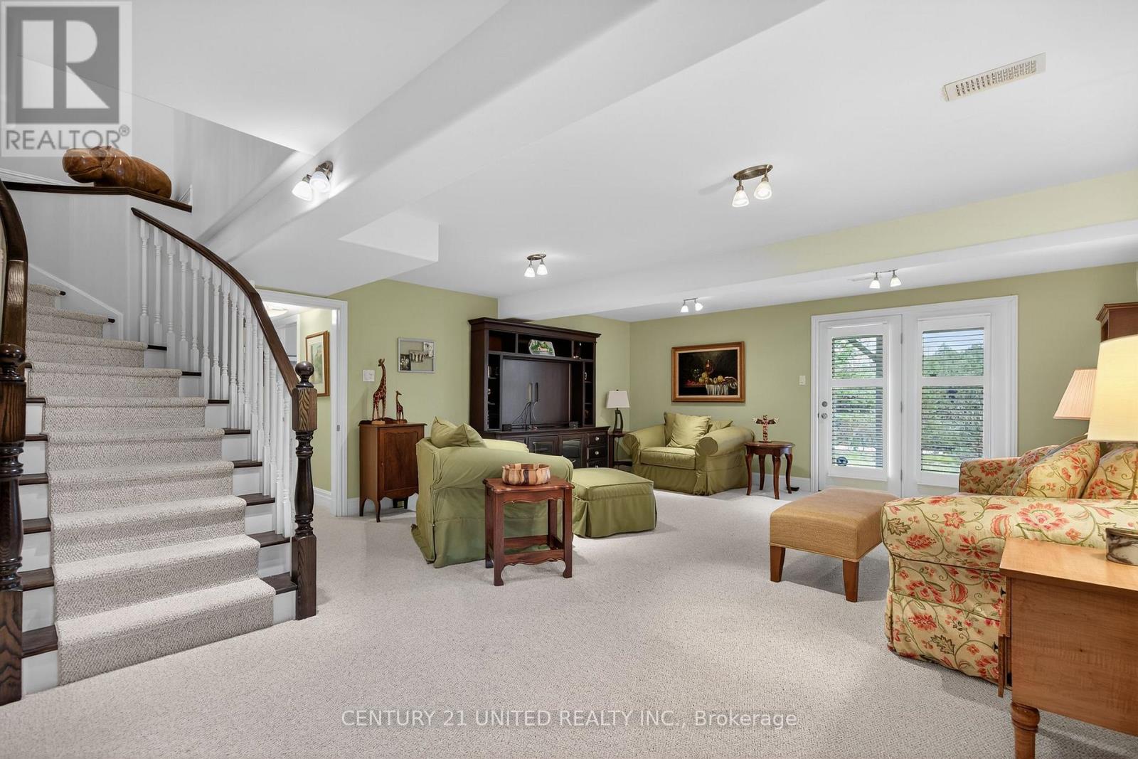 86 - 91 Village Crescent, Peterborough (Otonabee Ward 1), Ontario  K9J 0A9 - Photo 25 - X13053118