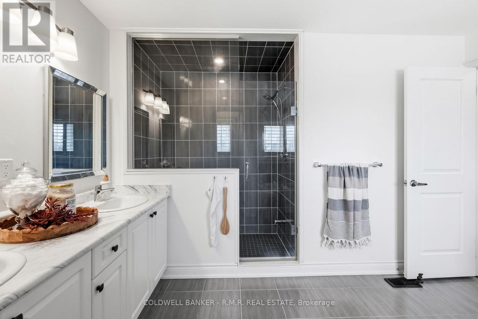 23 Aldridge Lane, Clarington (Newcastle), Ontario  L1B 1G9 - Photo 33 - E13053400