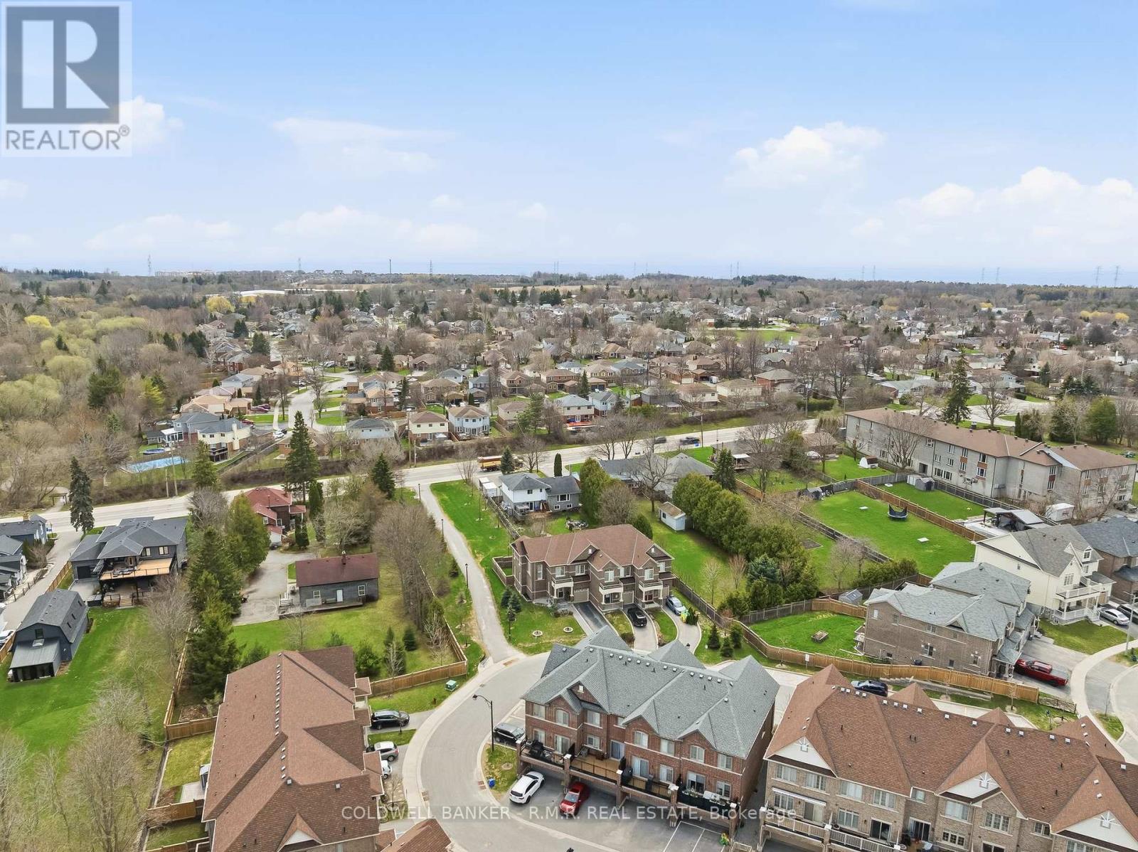 23 Aldridge Lane, Clarington (Newcastle), Ontario  L1B 1G9 - Photo 5 - E13053400