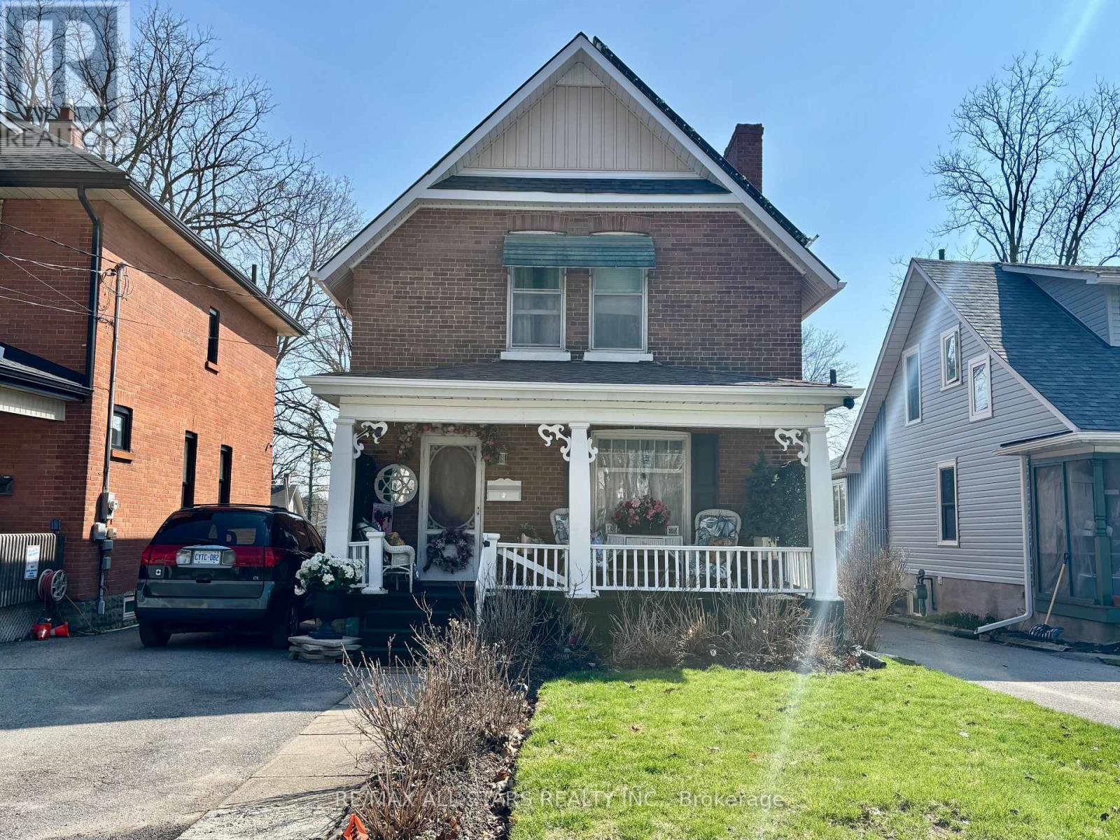 28 Simcoe Street, Kawartha Lakes (Lindsay), Ontario  K9V 2G4 - Photo 2 - X13053686