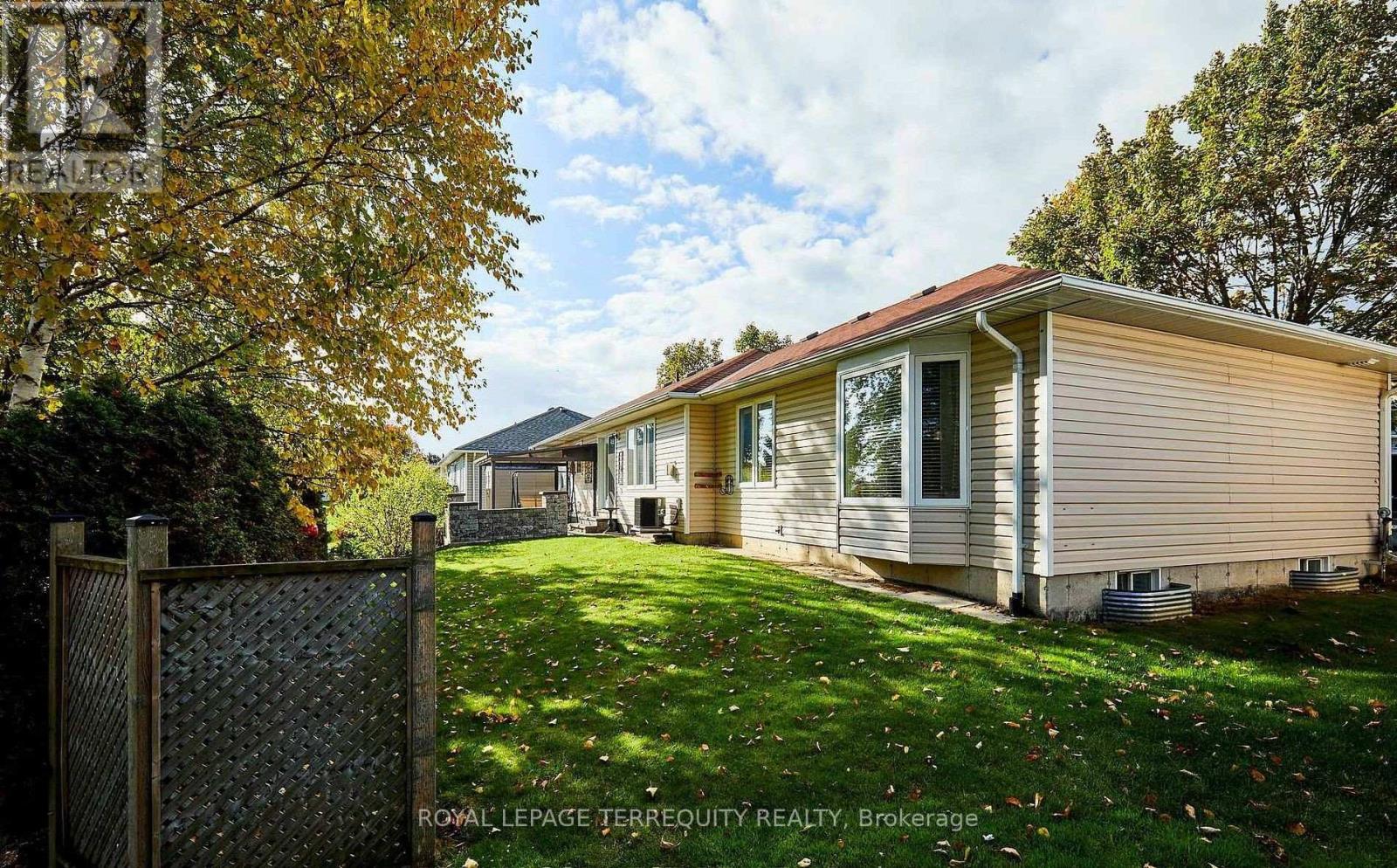 91a Wilmot Trail, Clarington (Bowmanville), Ontario  L1B 1B8 - Photo 3 - E13054108