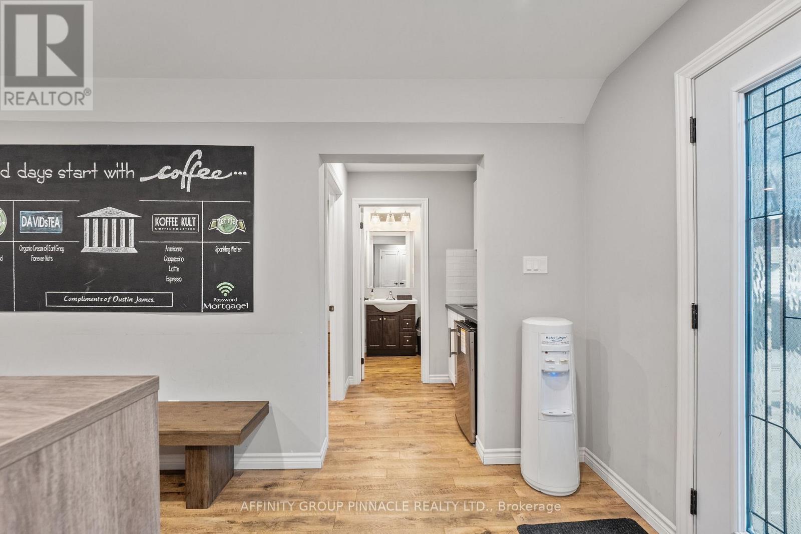 255 Kent Street W, Kawartha Lakes (Lindsay), Ontario  K9V 2Z4 - Photo 8 - X13054562