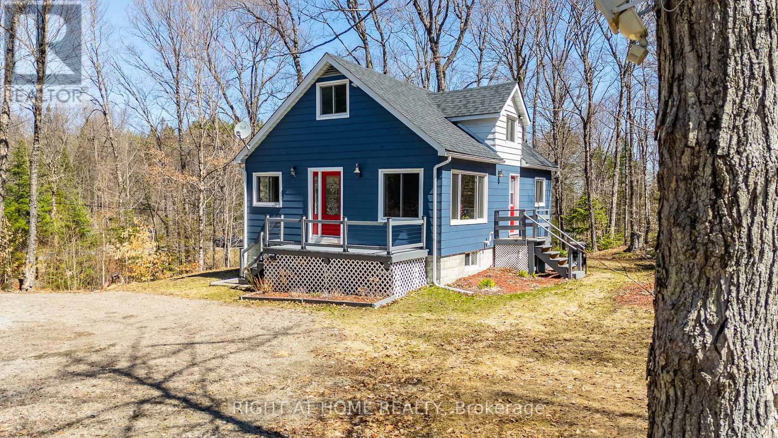 1066 Loop Road, Highlands East (Monmouth), Ontario  K0L 1C0 - Photo 2 - X13054550