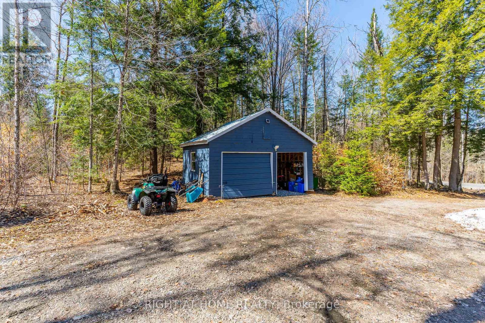 1066 Loop Road, Highlands East (Monmouth), Ontario  K0L 1C0 - Photo 8 - X13054550