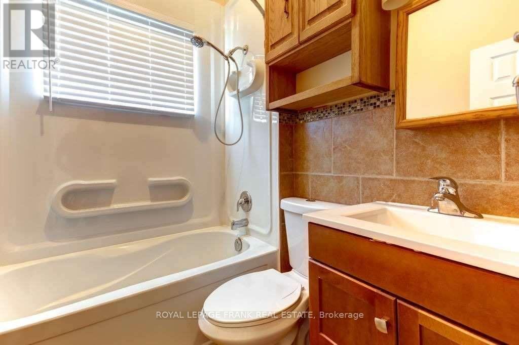 591 Park Street N, Peterborough (Town Ward 3), Ontario  K9H 4S1 - Photo 21 - X13055318