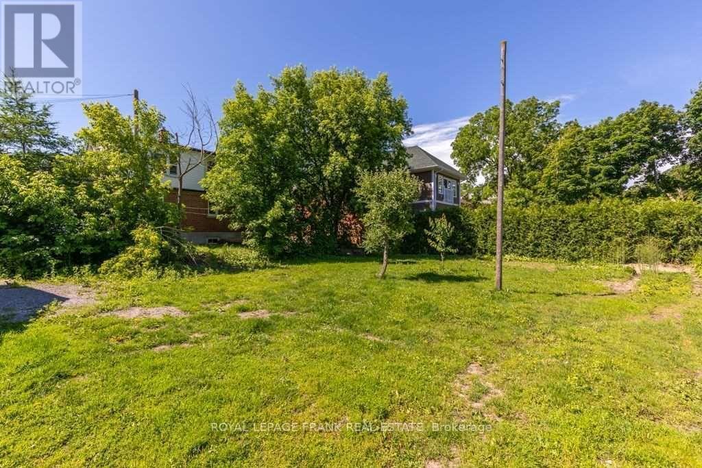 591 Park Street N, Peterborough (Town Ward 3), Ontario  K9H 4S1 - Photo 22 - X13055318