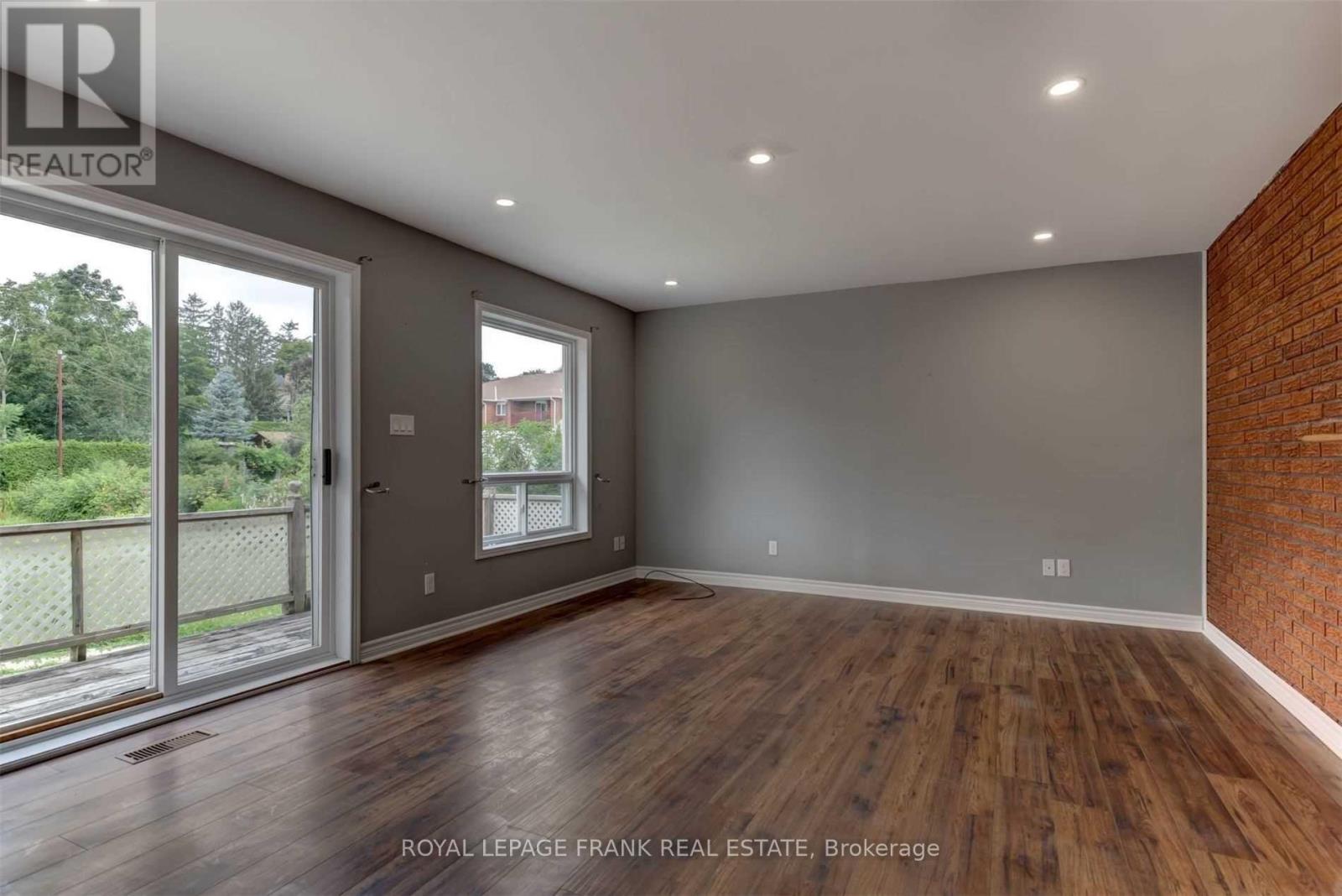 591 Park Street N, Peterborough (Town Ward 3), Ontario  K9H 4S1 - Photo 6 - X13055318