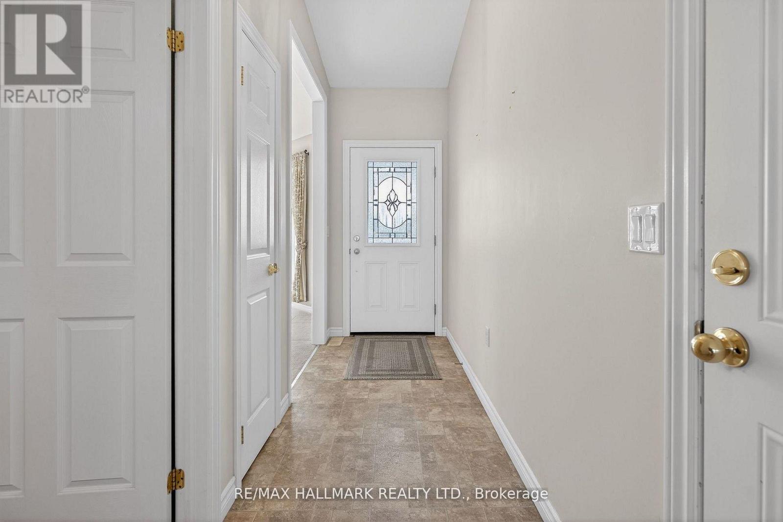 105 - 86 Village Crescent, Peterborough (Otonabee Ward 1), Ontario  K9J 8S7 - Photo 4 - X13055630