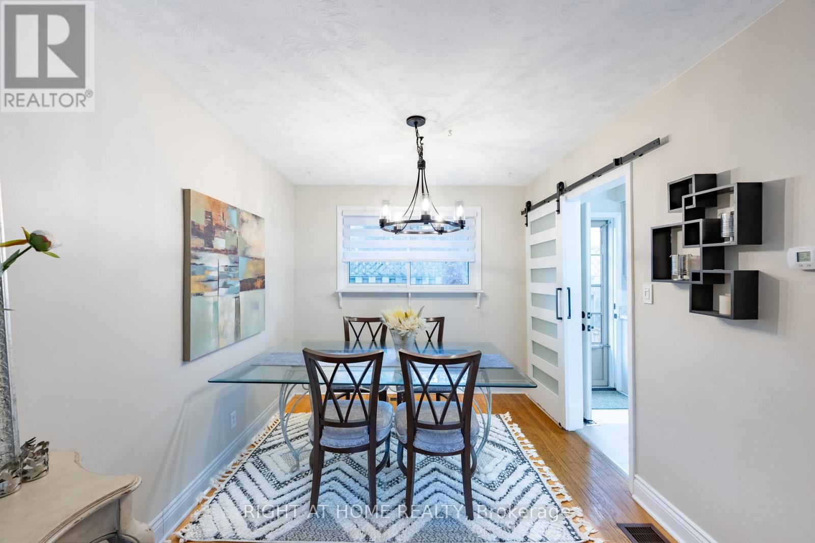 323 Lindan Avenue, Selwyn, Ontario  K9L 1K9 - Photo 6 - X13055976