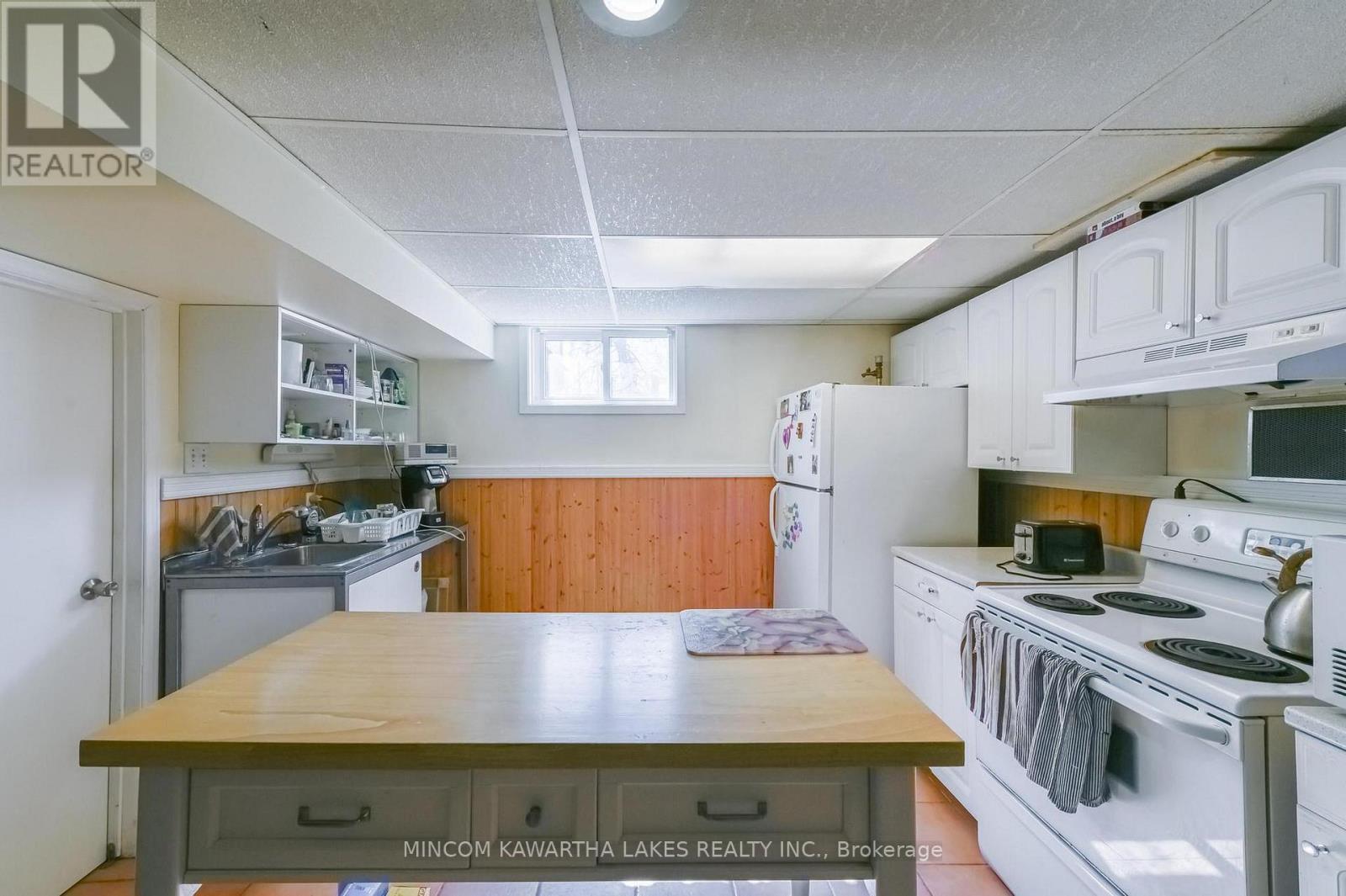 193 Shelbourne Street, Peterborough (Northcrest Ward 5), Ontario  K9H 5K3 - Photo 22 - X13056046