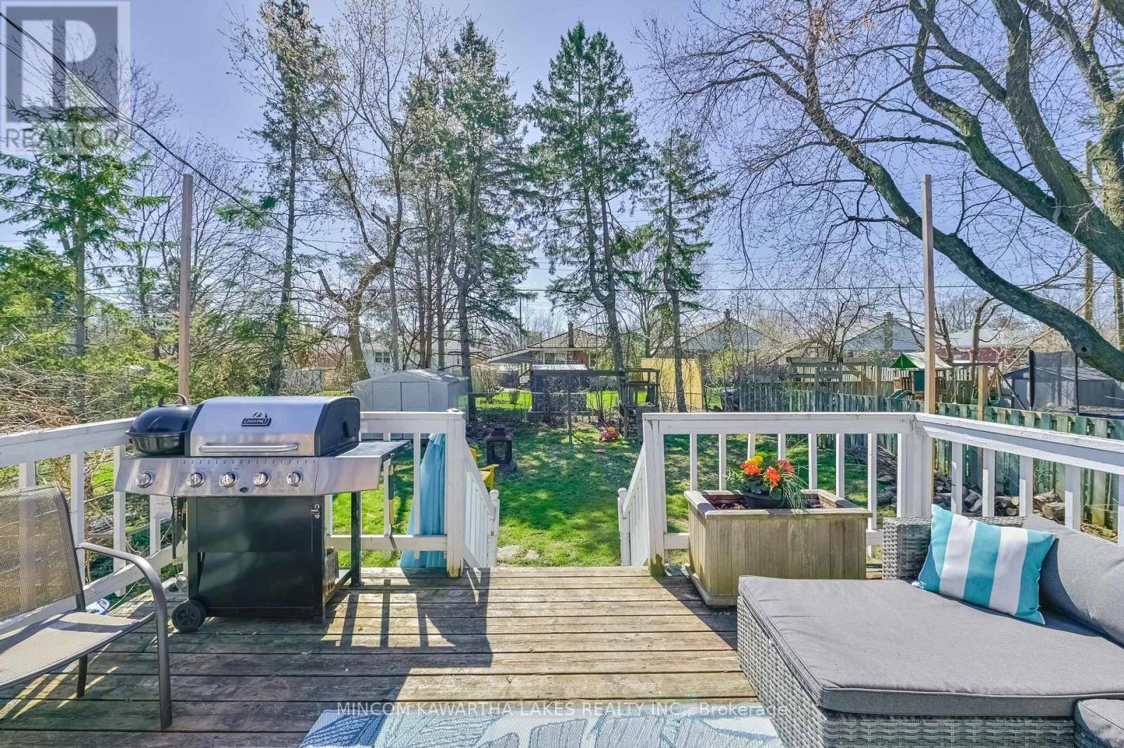 193 Shelbourne Street, Peterborough (Northcrest Ward 5), Ontario  K9H 5K3 - Photo 37 - X13056046