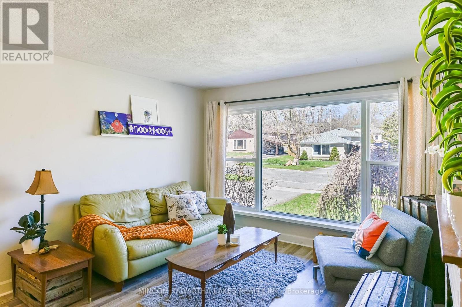 193 Shelbourne Street, Peterborough (Northcrest Ward 5), Ontario  K9H 5K3 - Photo 7 - X13056046