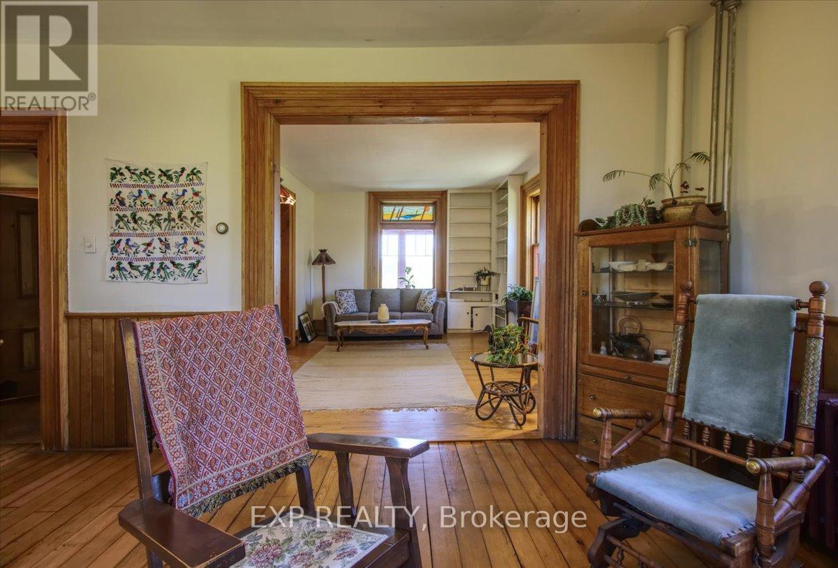 3749 Wallace Point Road, Otonabee-South Monaghan, Ontario  K9J 6Y3 - Photo 10 - X13056164