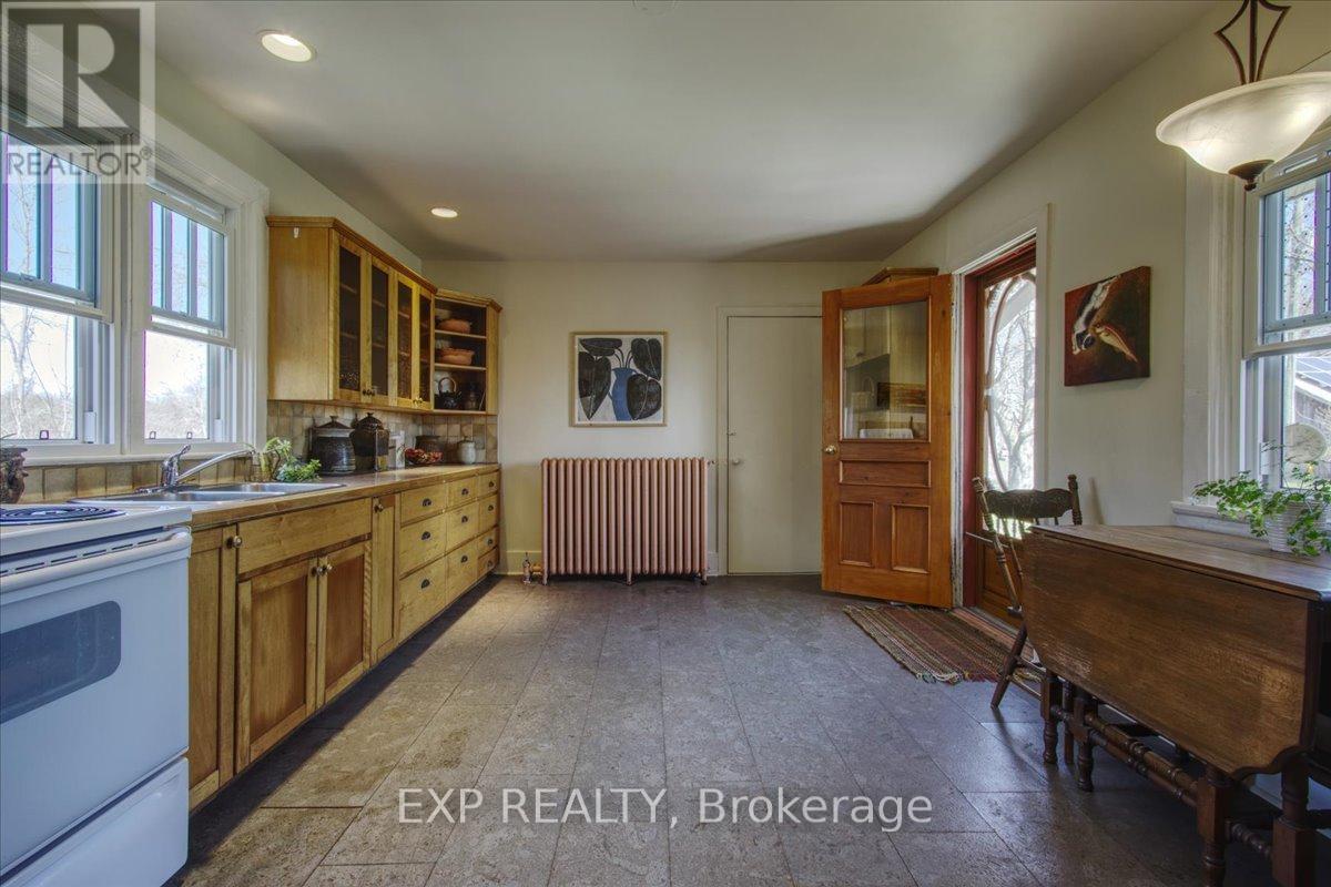 3749 Wallace Point Road, Otonabee-South Monaghan, Ontario  K9J 6Y3 - Photo 15 - X13056164