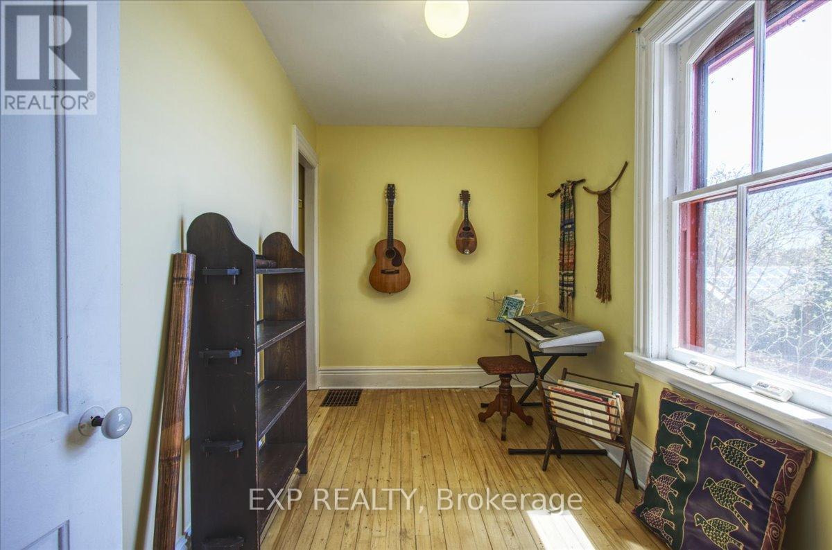 3749 Wallace Point Road, Otonabee-South Monaghan, Ontario  K9J 6Y3 - Photo 24 - X13056164