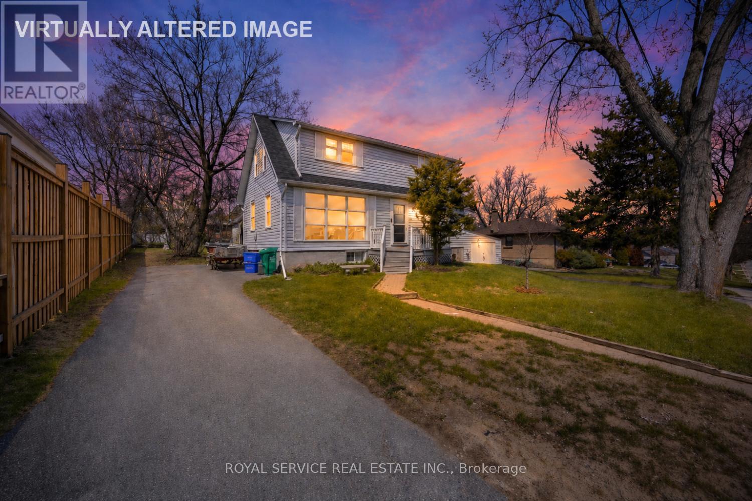 210 Shelbourne Street, Peterborough (Northcrest Ward 5), Ontario  K9H 5K4 - Photo 2 - X13056286