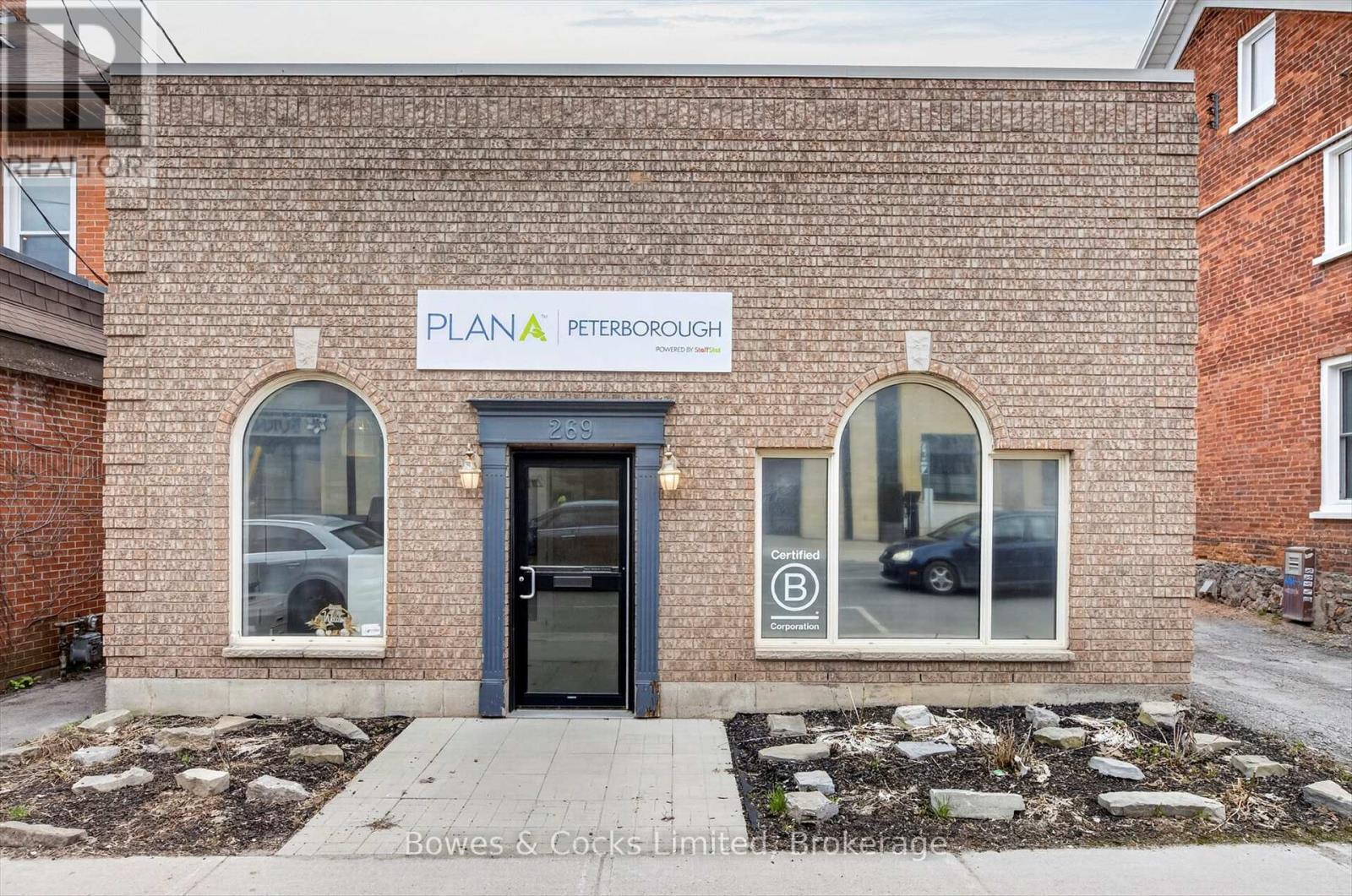 269 Charlotte Street, Peterborough (Town Ward 3), Ontario  K9J 2V3 - Photo 2 - X13057150